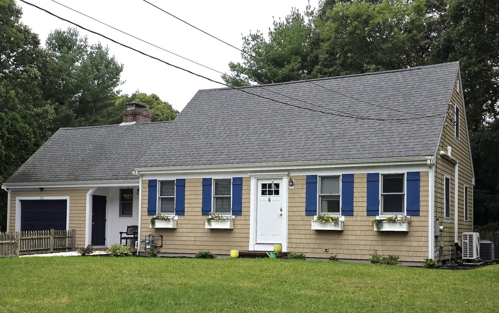 55 Deerfield Rd Property Photo 1