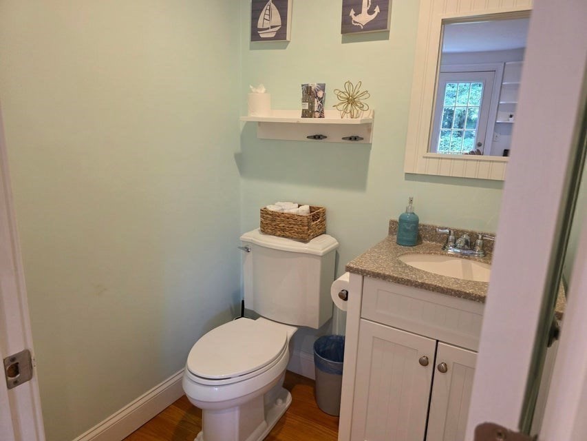 55 Deerfield Rd Property Photo 12