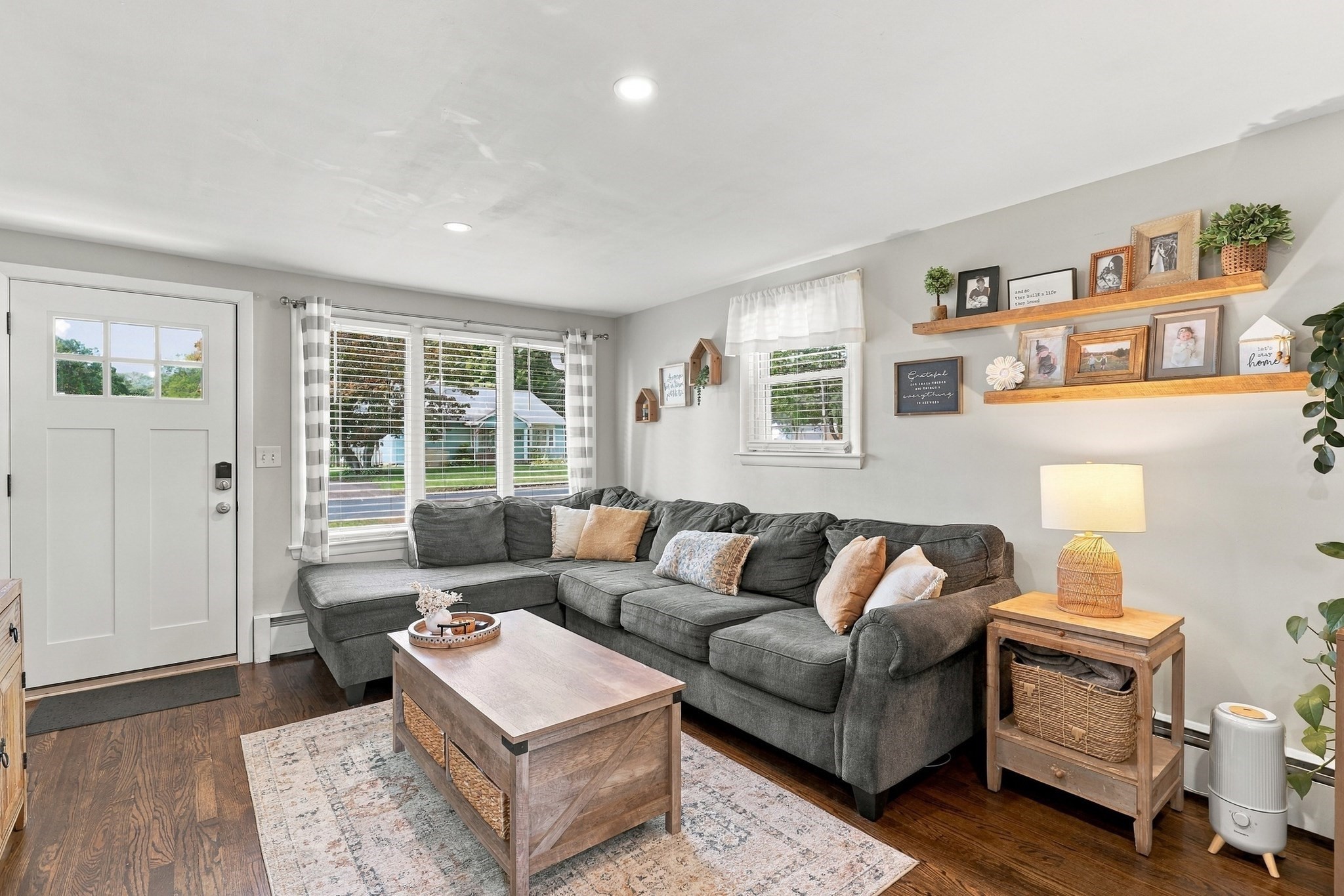 49 Wheelock Street Property Photo 5