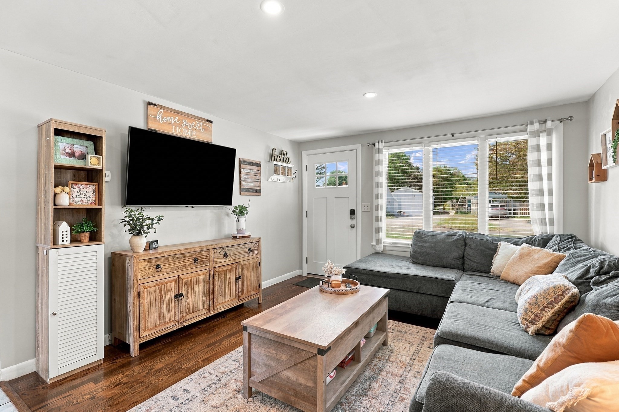 49 Wheelock Street Property Photo 6