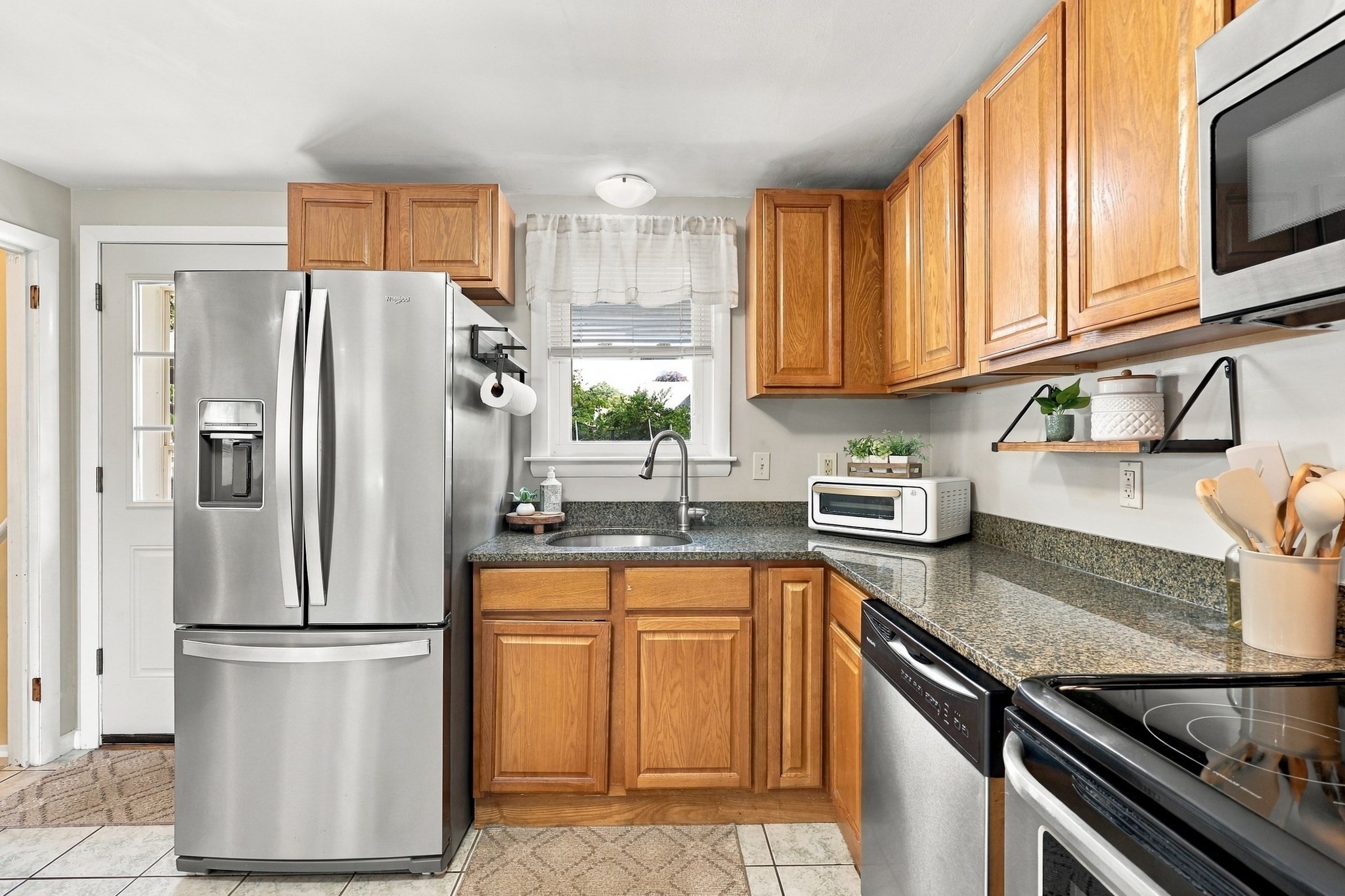 49 Wheelock Street Property Photo 10