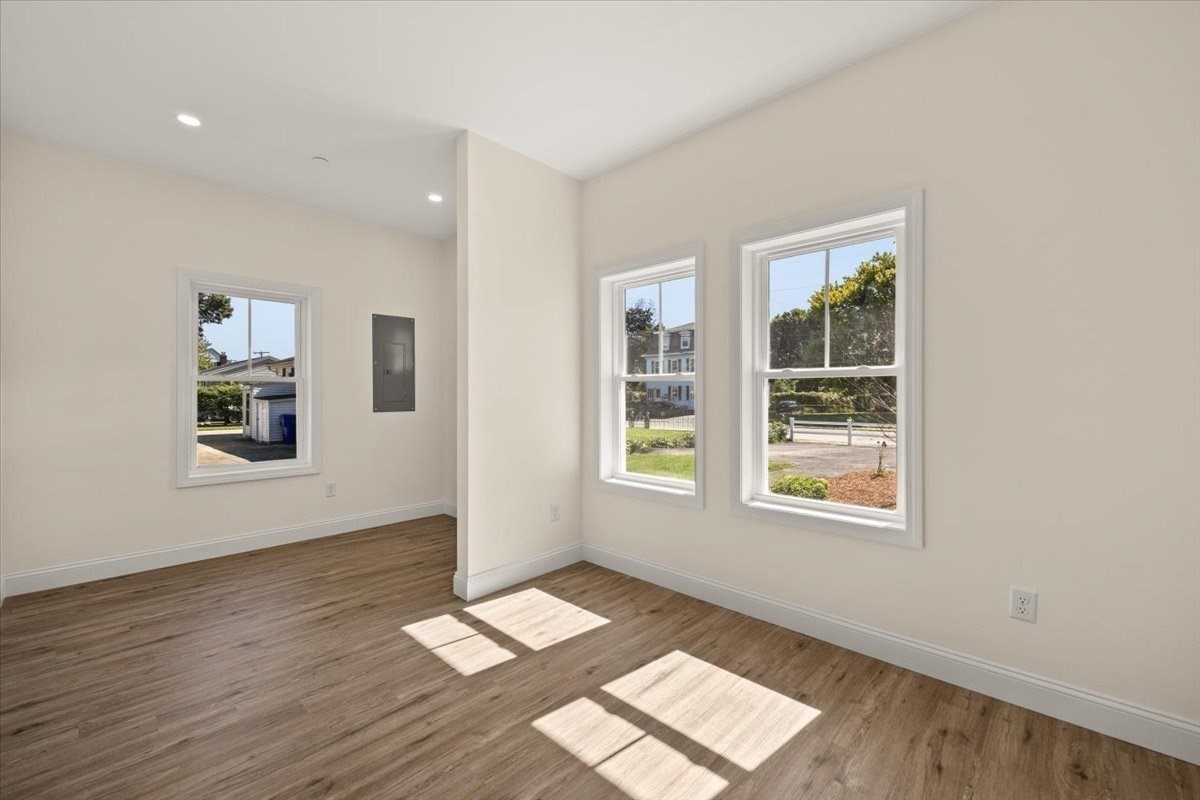 65 Wales Street # C Property Photo 4