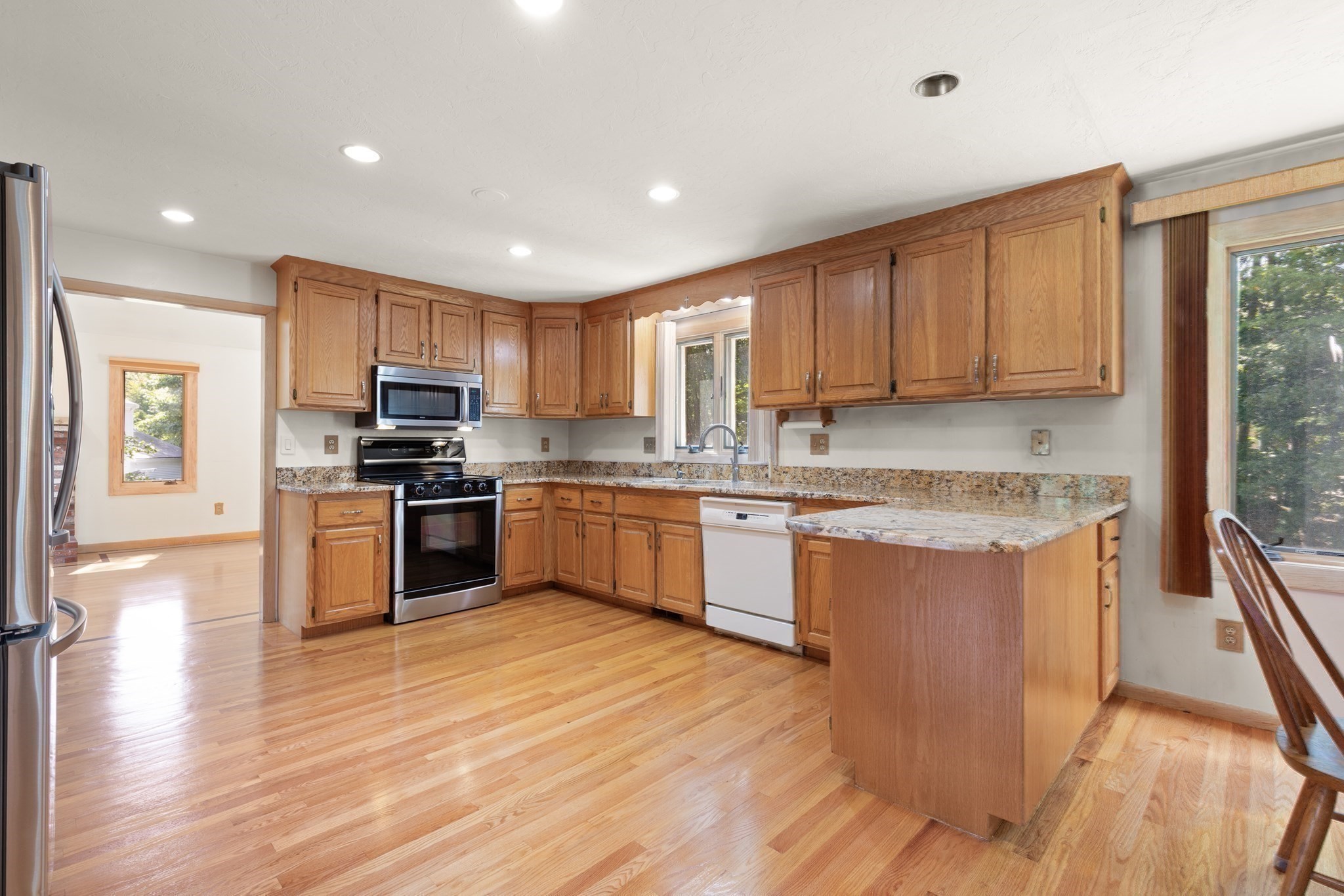 109 Hampton Rd Property Photo 4