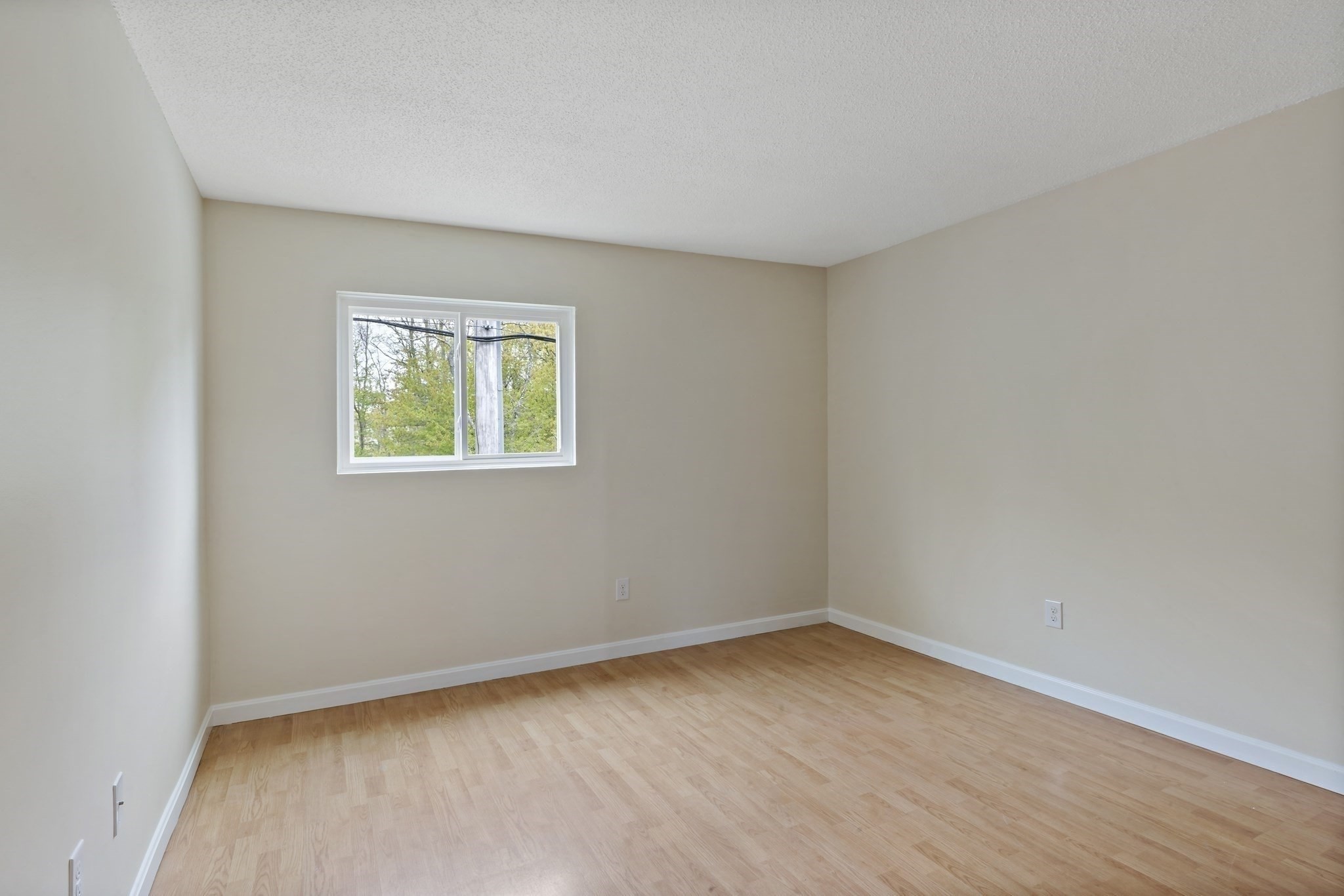 5455 N Main St # 4d Property Photo 7