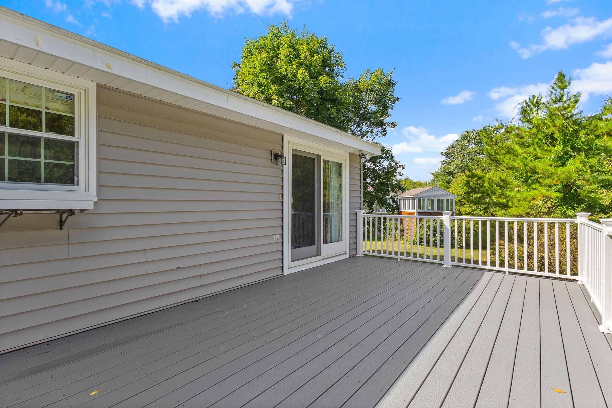 8 Roaen Dr Property Photo 31