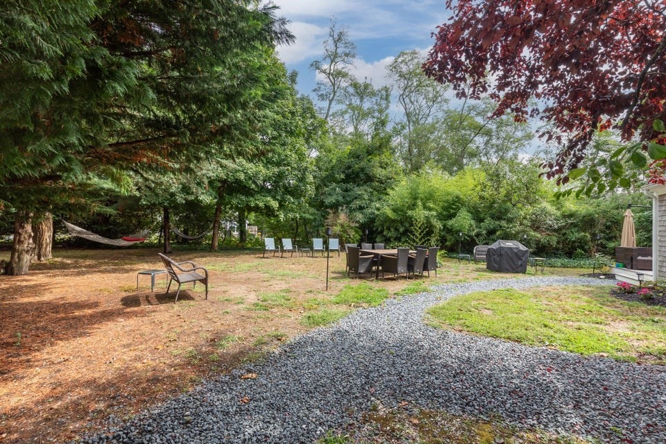 720 Massasoit Road Property Photo 3