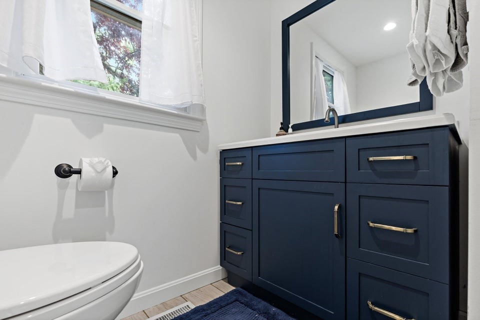 720 Massasoit Road Property Photo 19