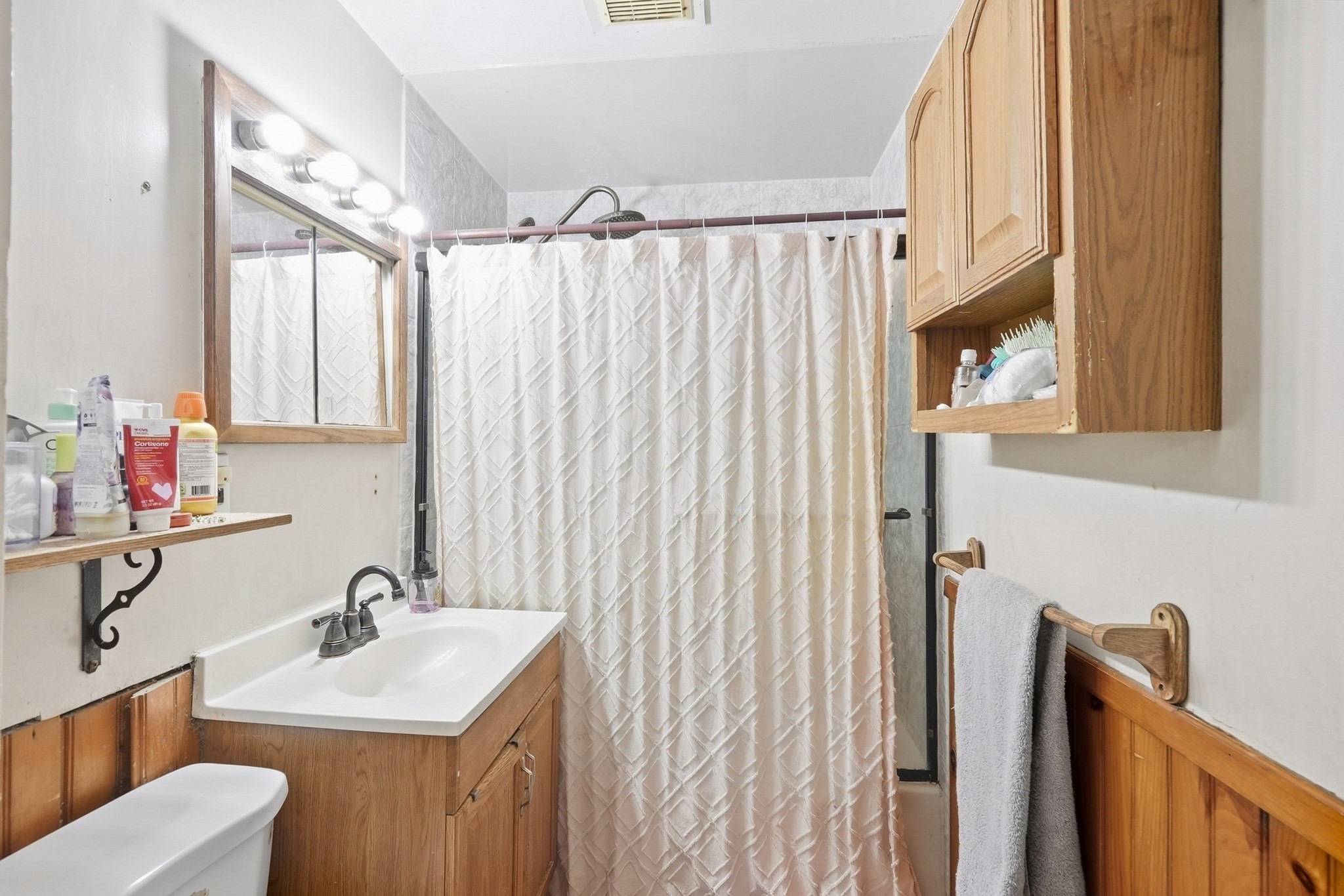 55 Clover St Property Photo 11