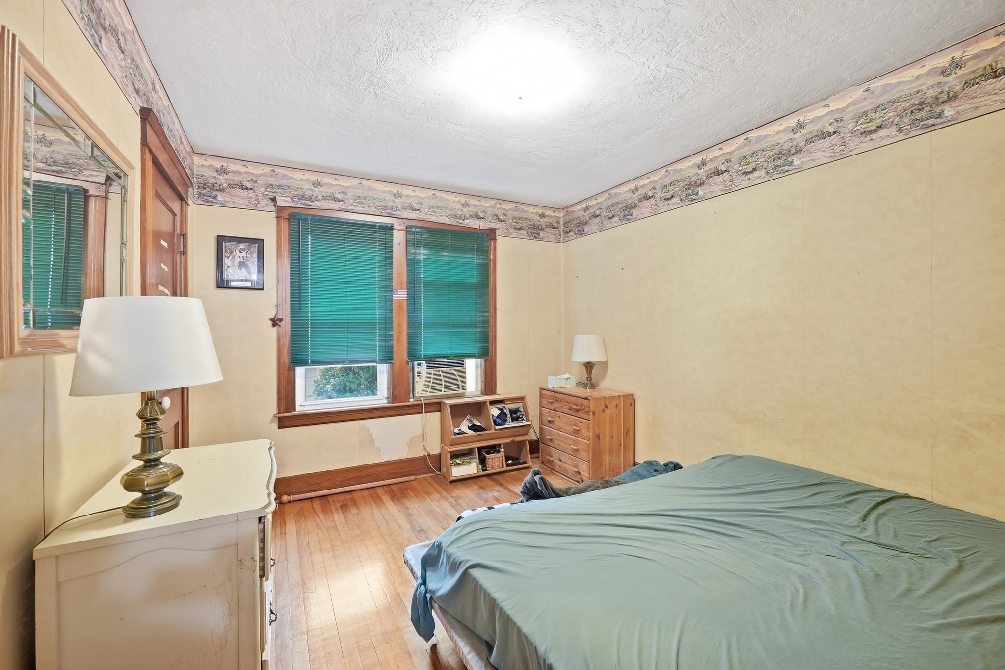 55 Clover St Property Photo 12