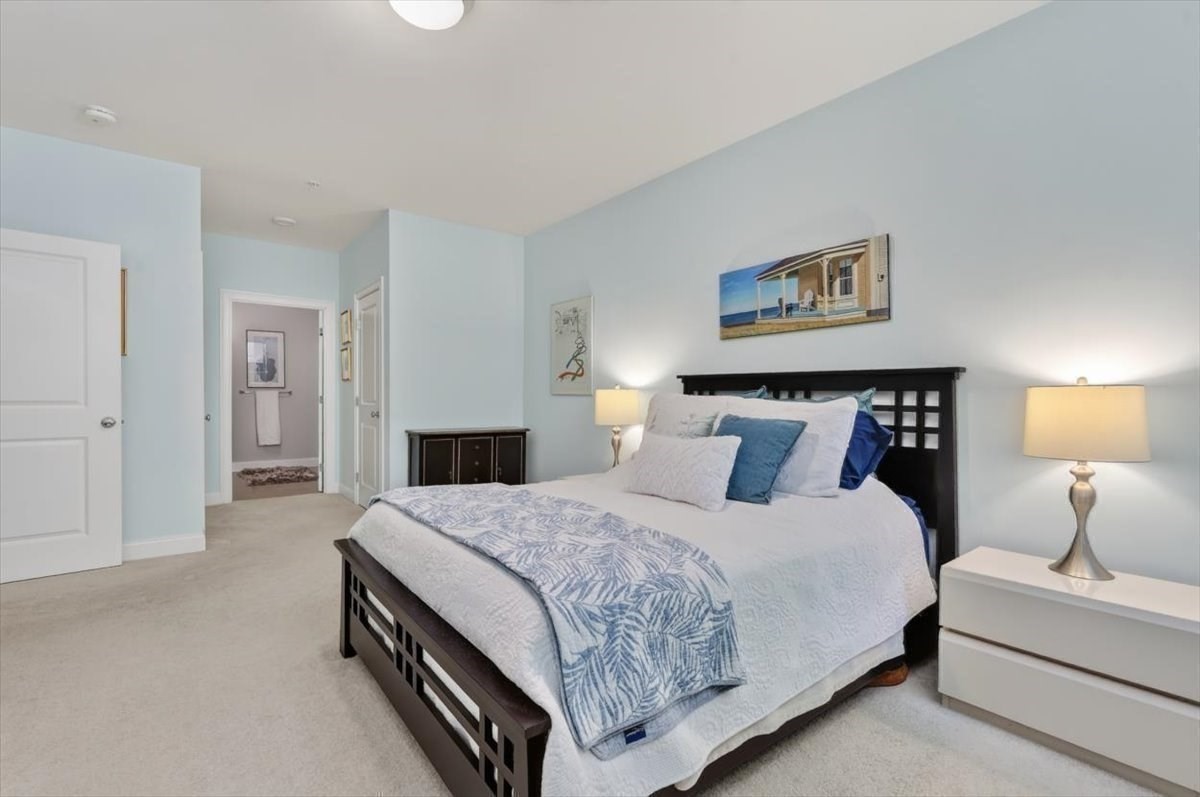 2 Longwood Lane # 204 Property Photo 10