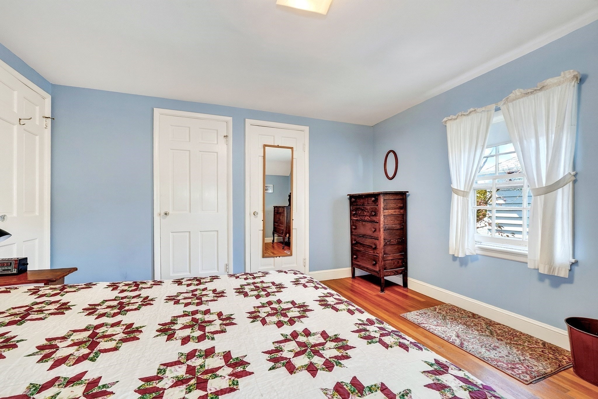 219 Laurel Street Property Photo 23