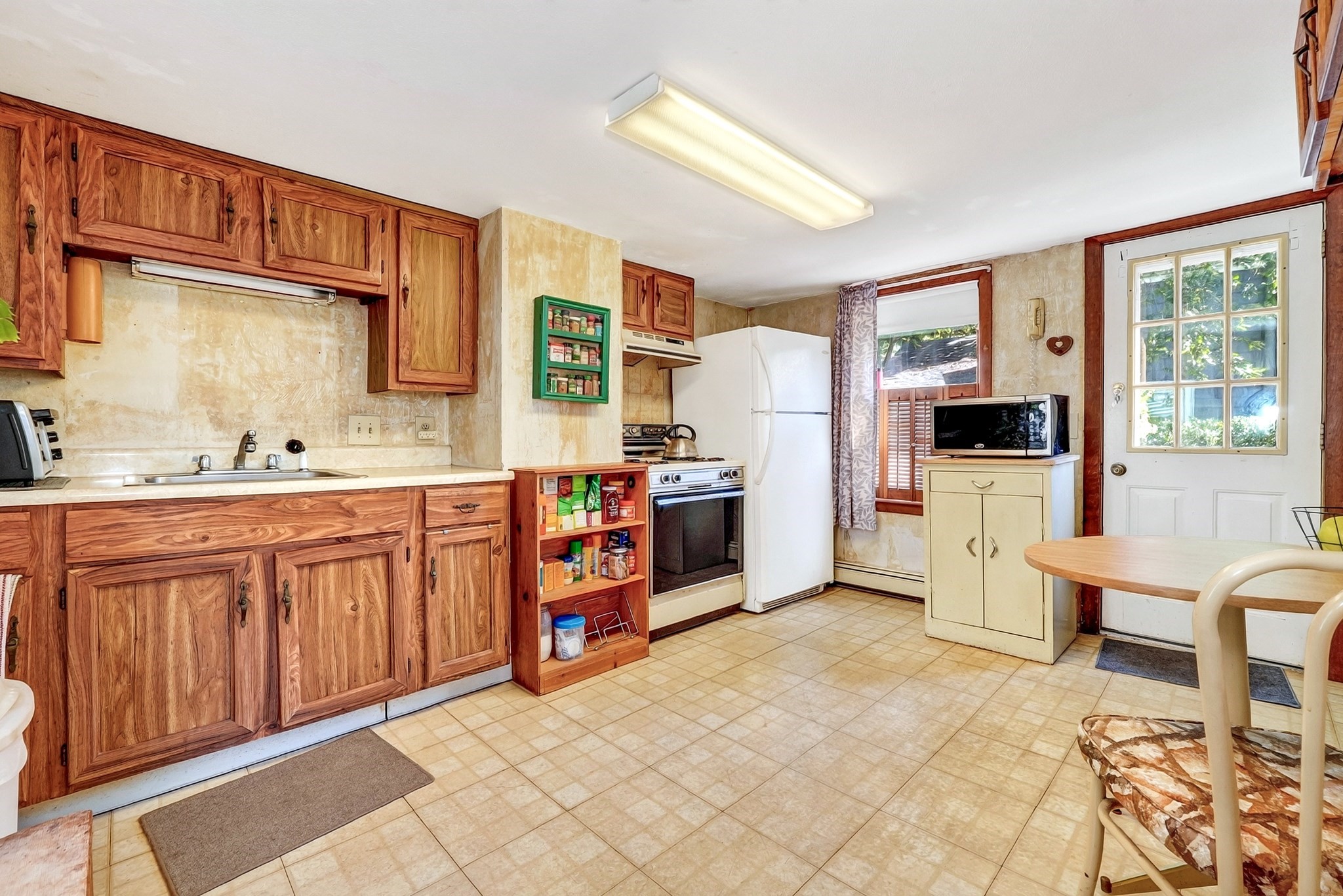 79 Maple Street Property Photo 7