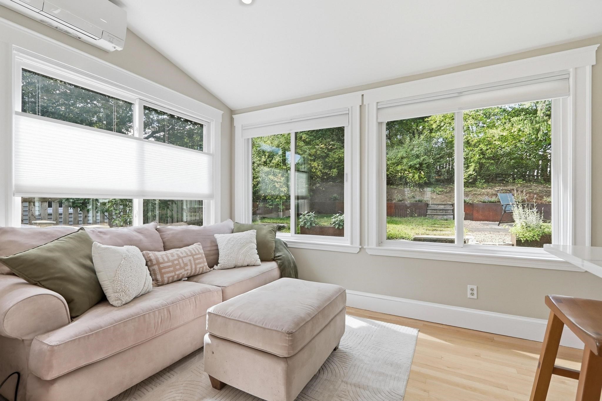 10 Governor Road Property Photo 17