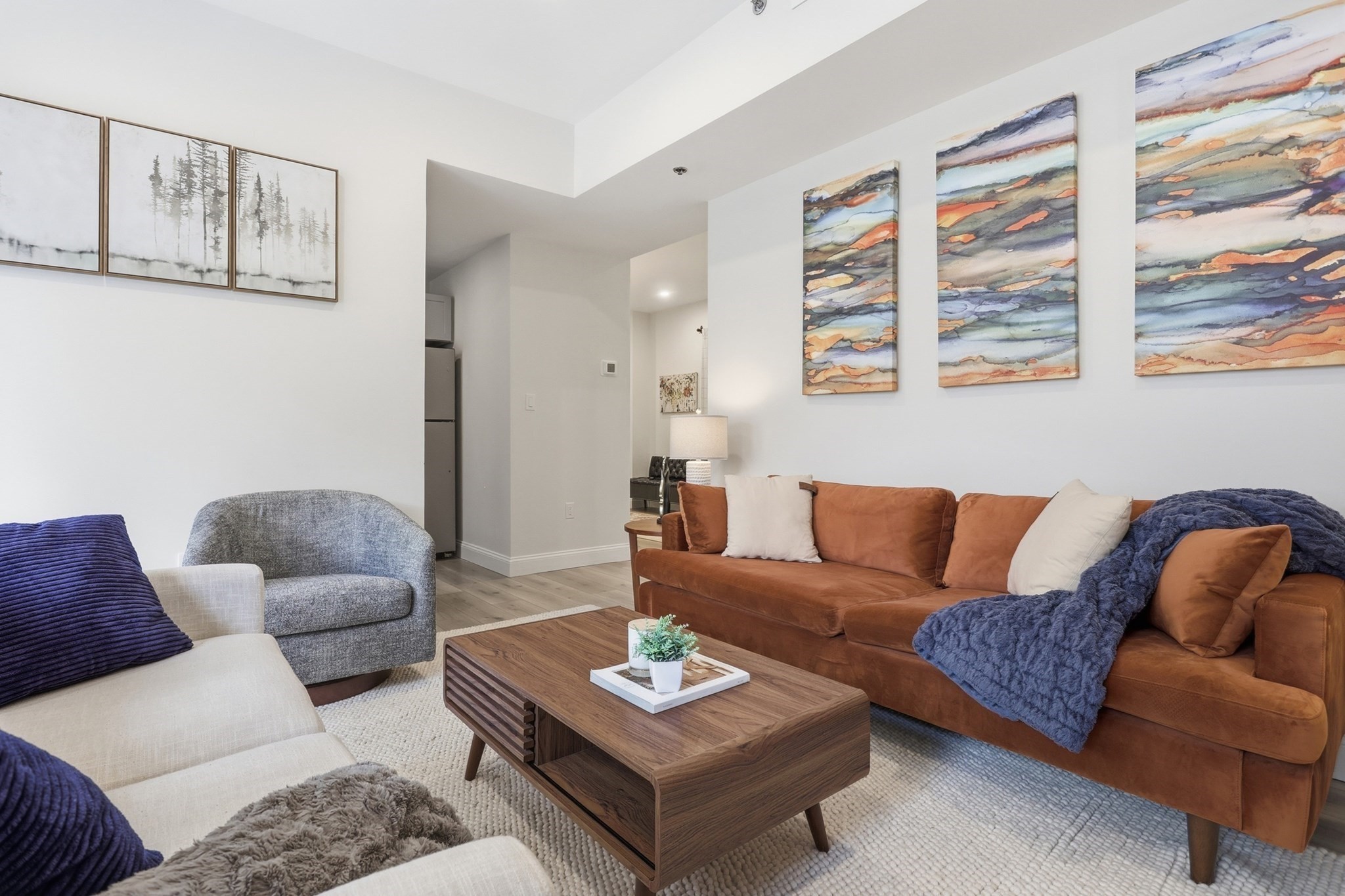 636 Beacon St # 206 Property Photo 6