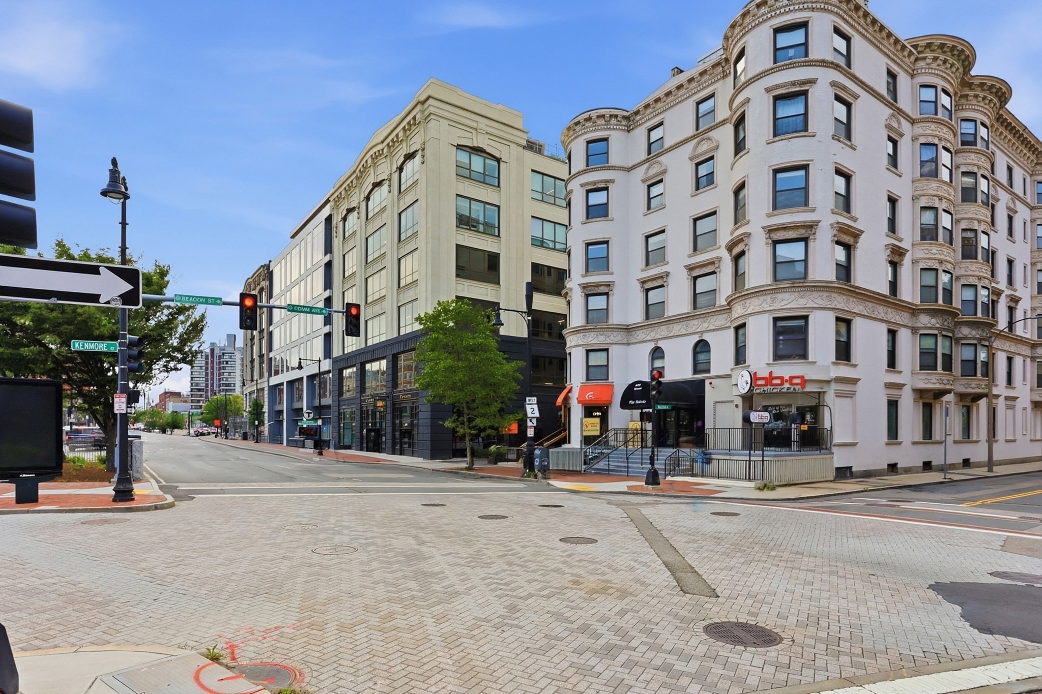 636 Beacon St # 206 Property Photo 11