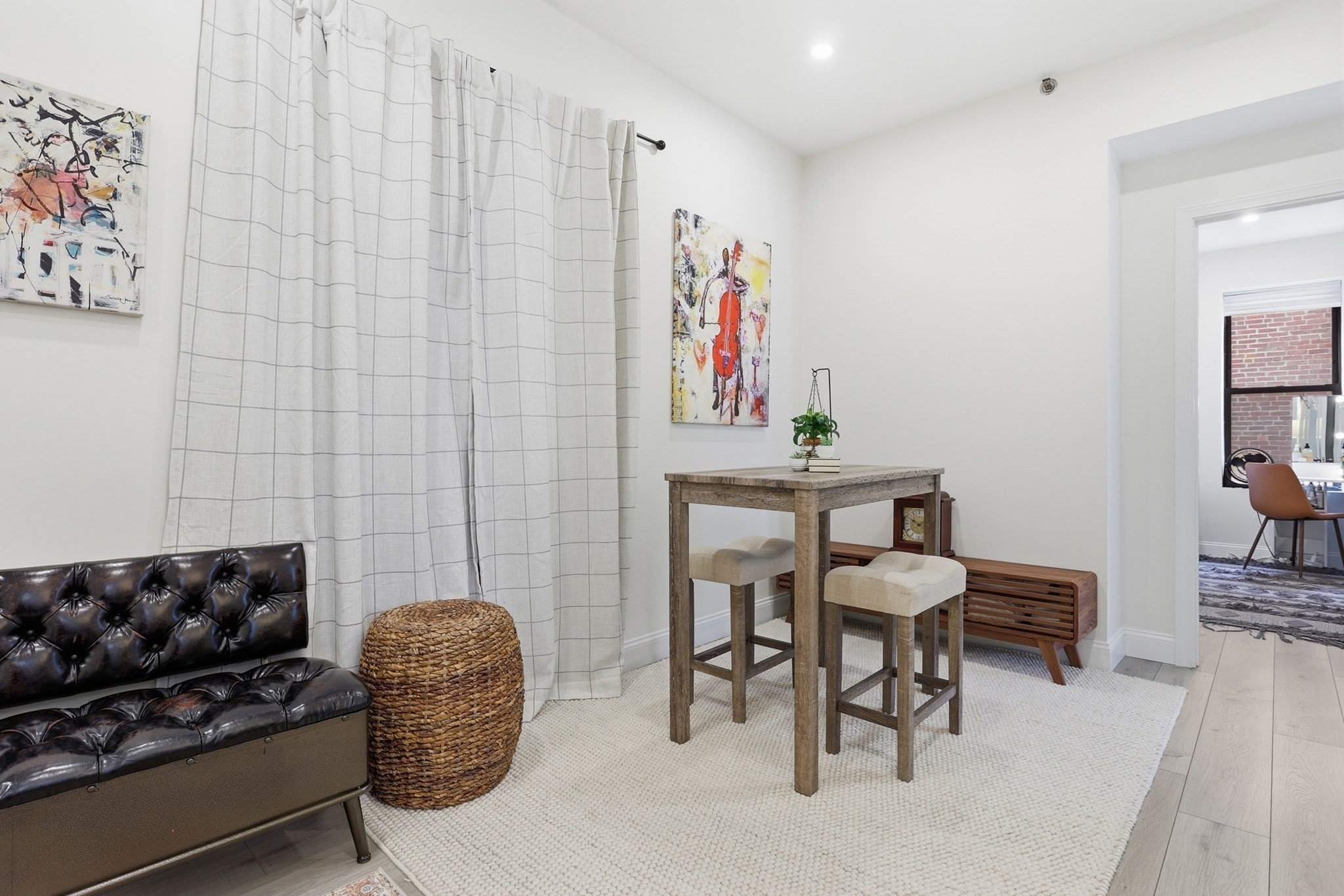 636 Beacon St # 206 Property Photo 14