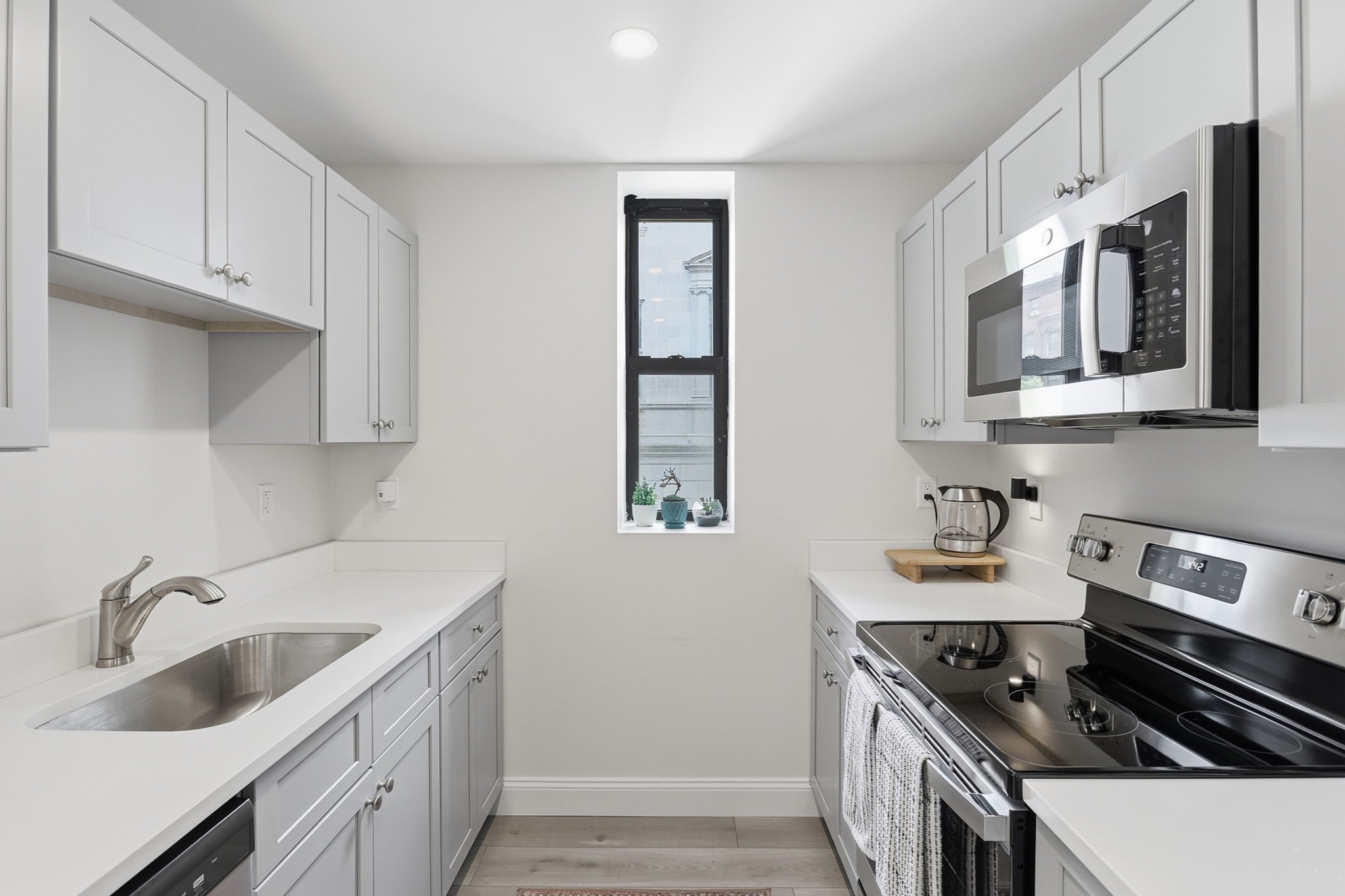 636 Beacon St # 206 Property Photo 21