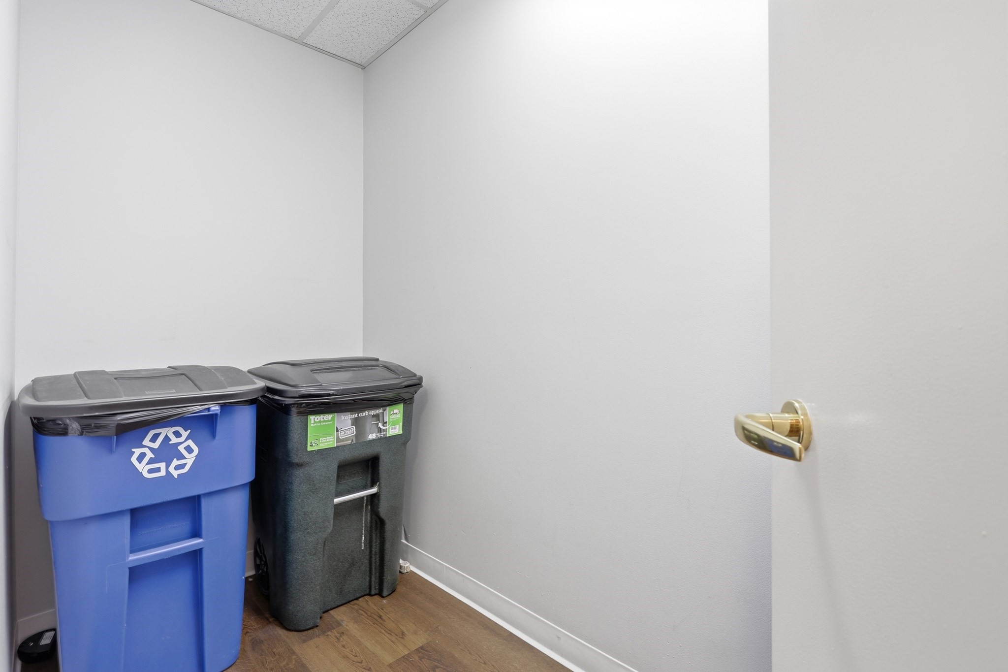 636 Beacon St # 206 Property Photo 28