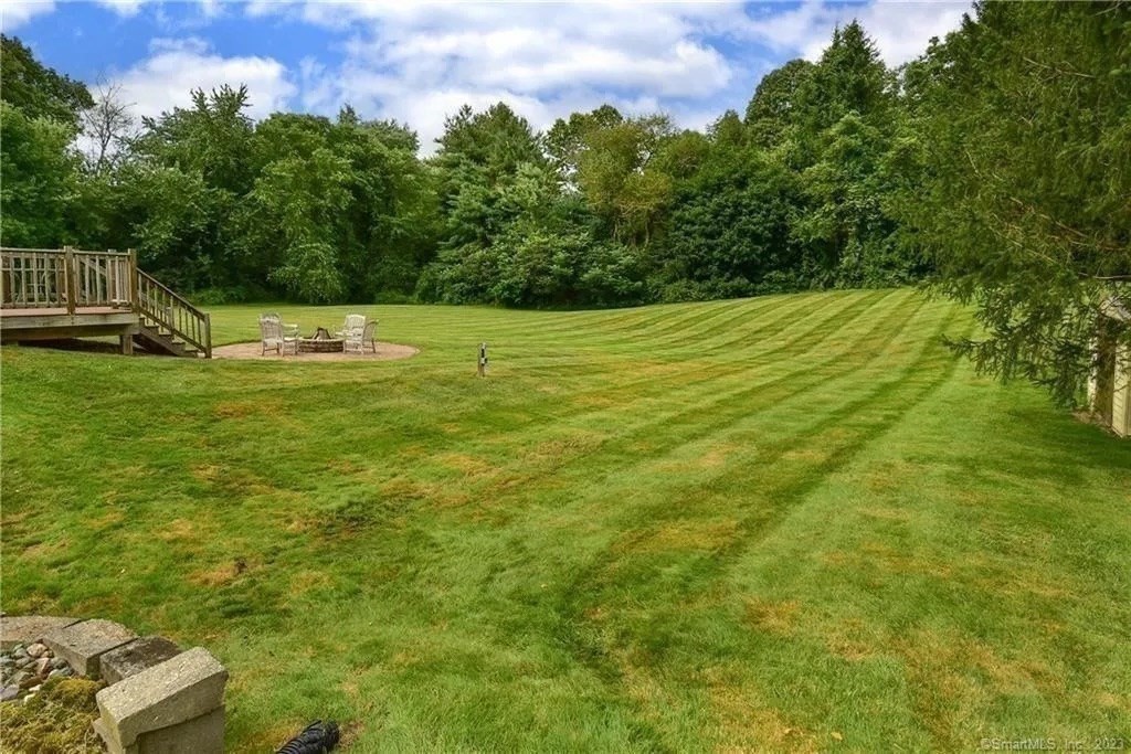 281 Abbe Rd Property Photo 27
