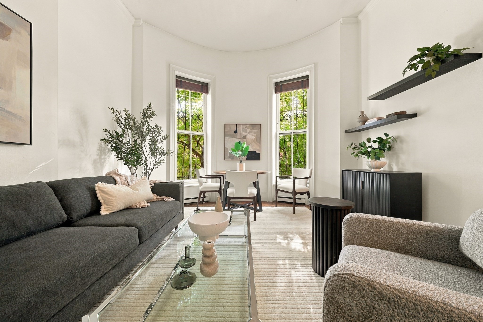 26 Worcester Sq # 2 Property Photo 3