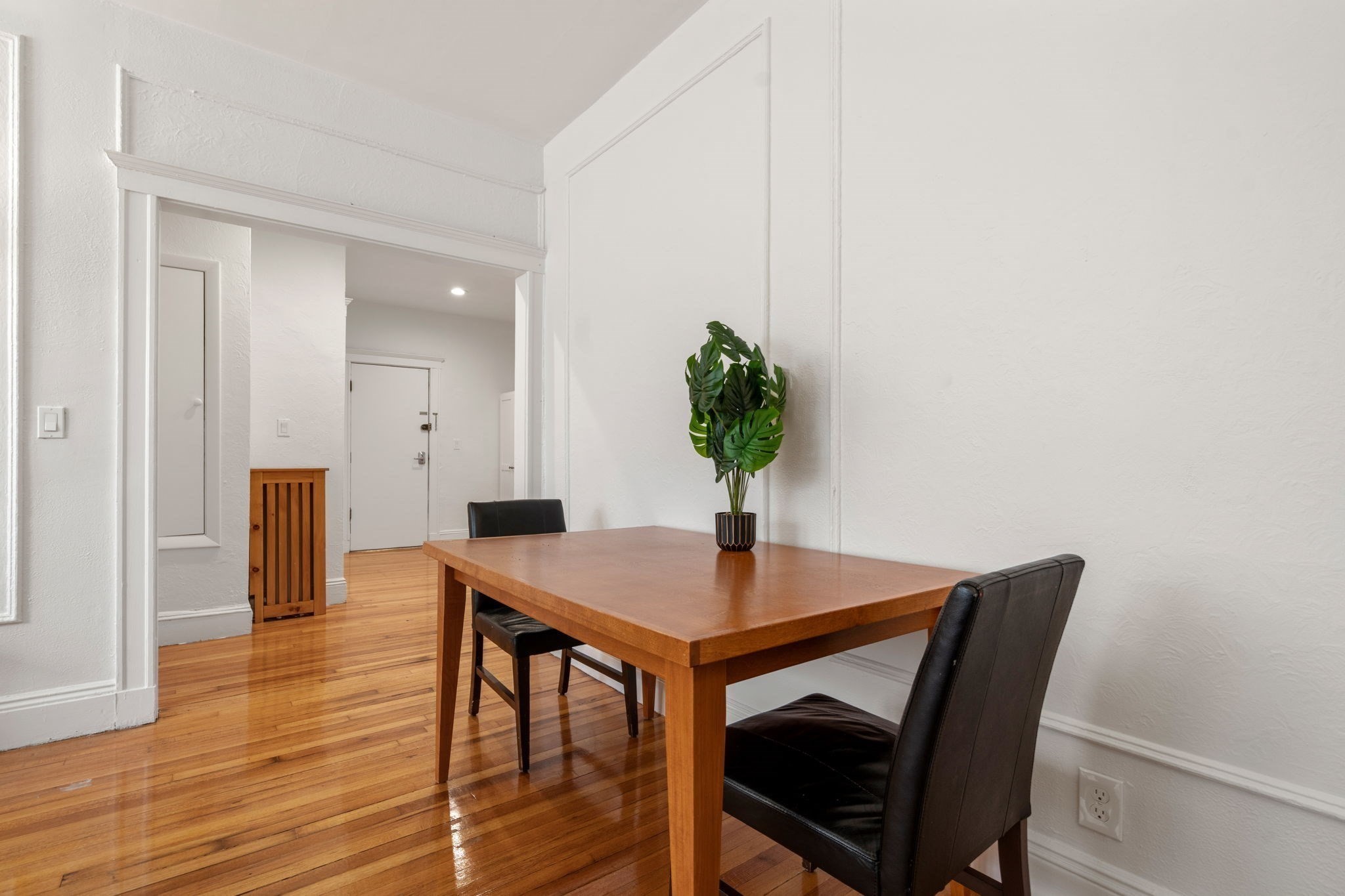 461 Washington St # 1 Property Photo 5
