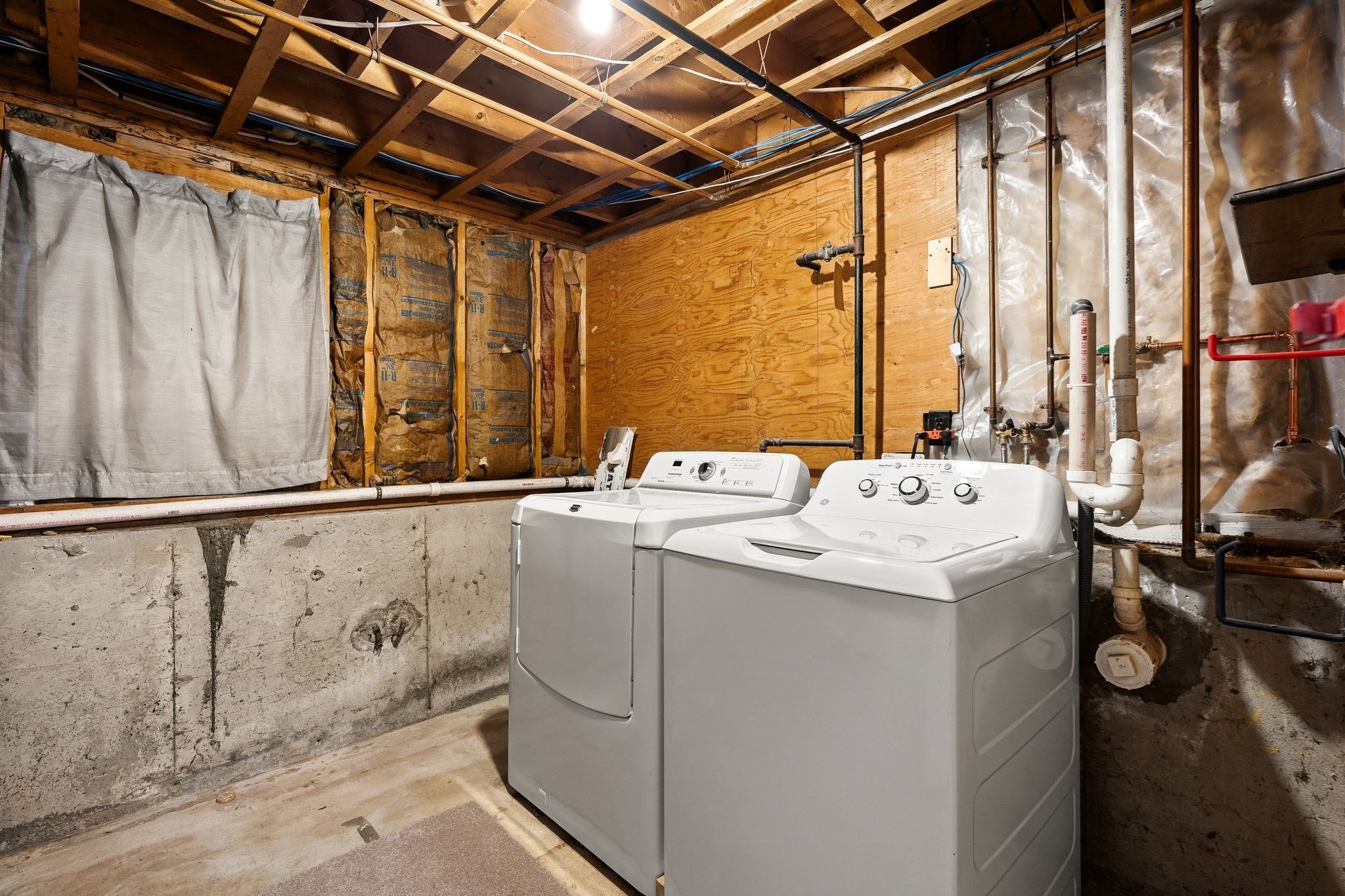 597 Liberty St Property Photo 30