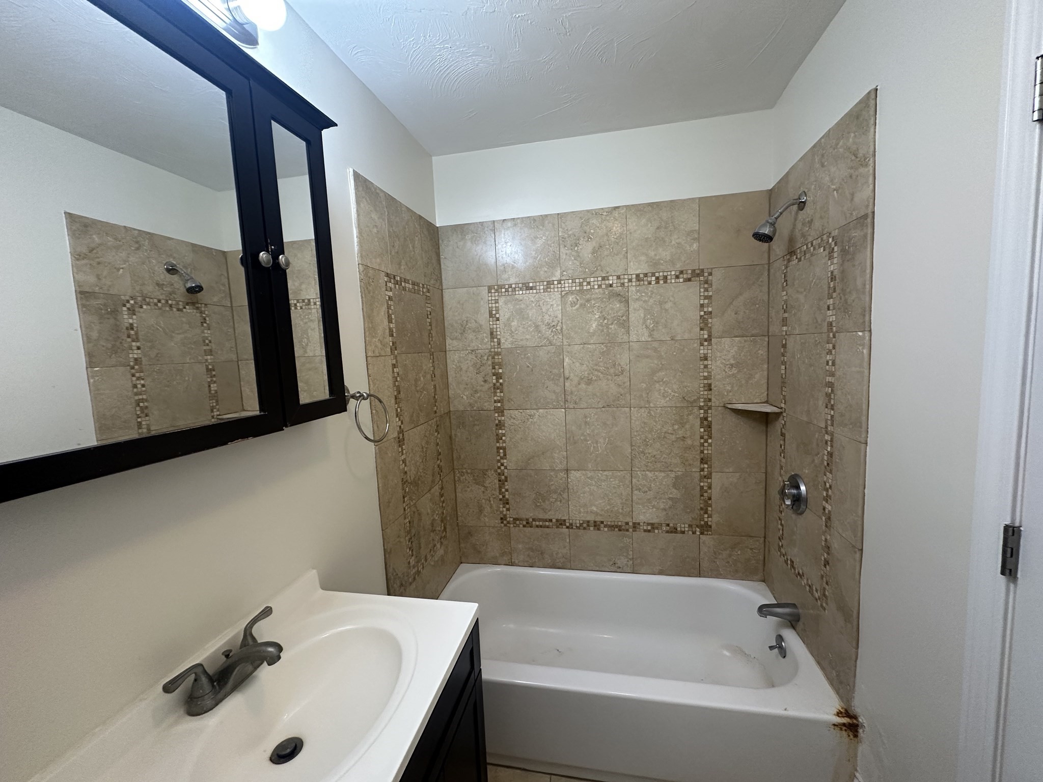 8 Grant St # 14 Property Photo 17