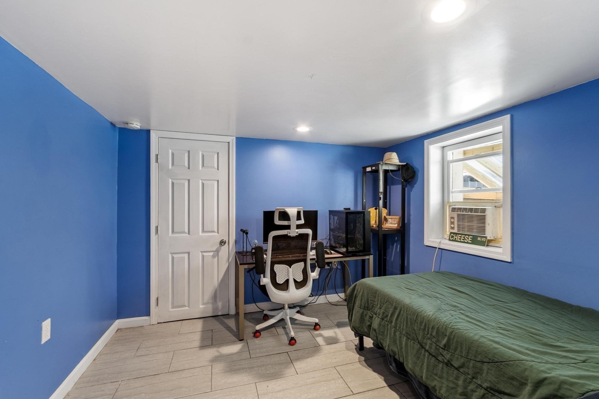160 Jackson St Property Photo 22