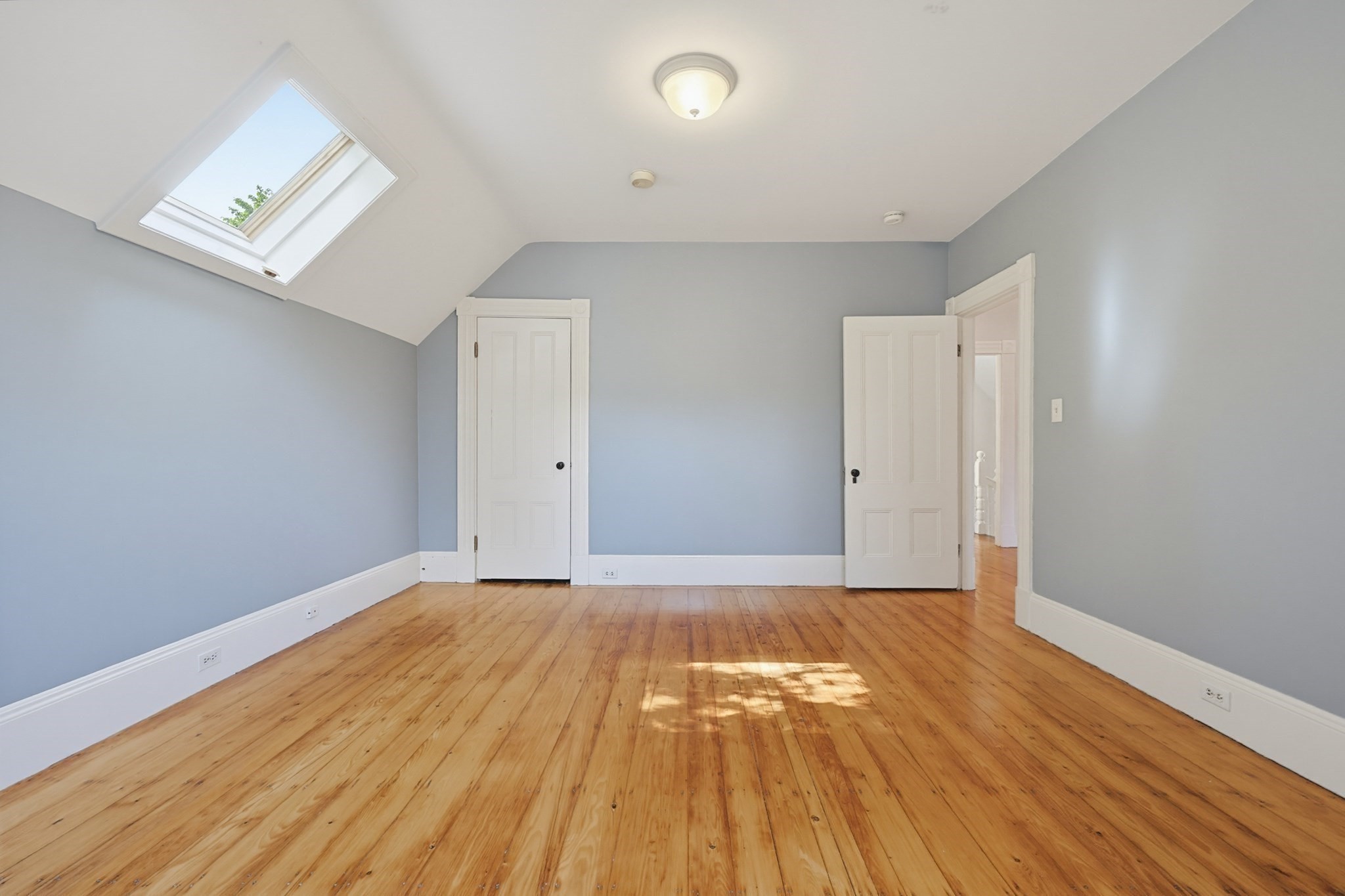 112 Greenwood Ave Property Photo 26