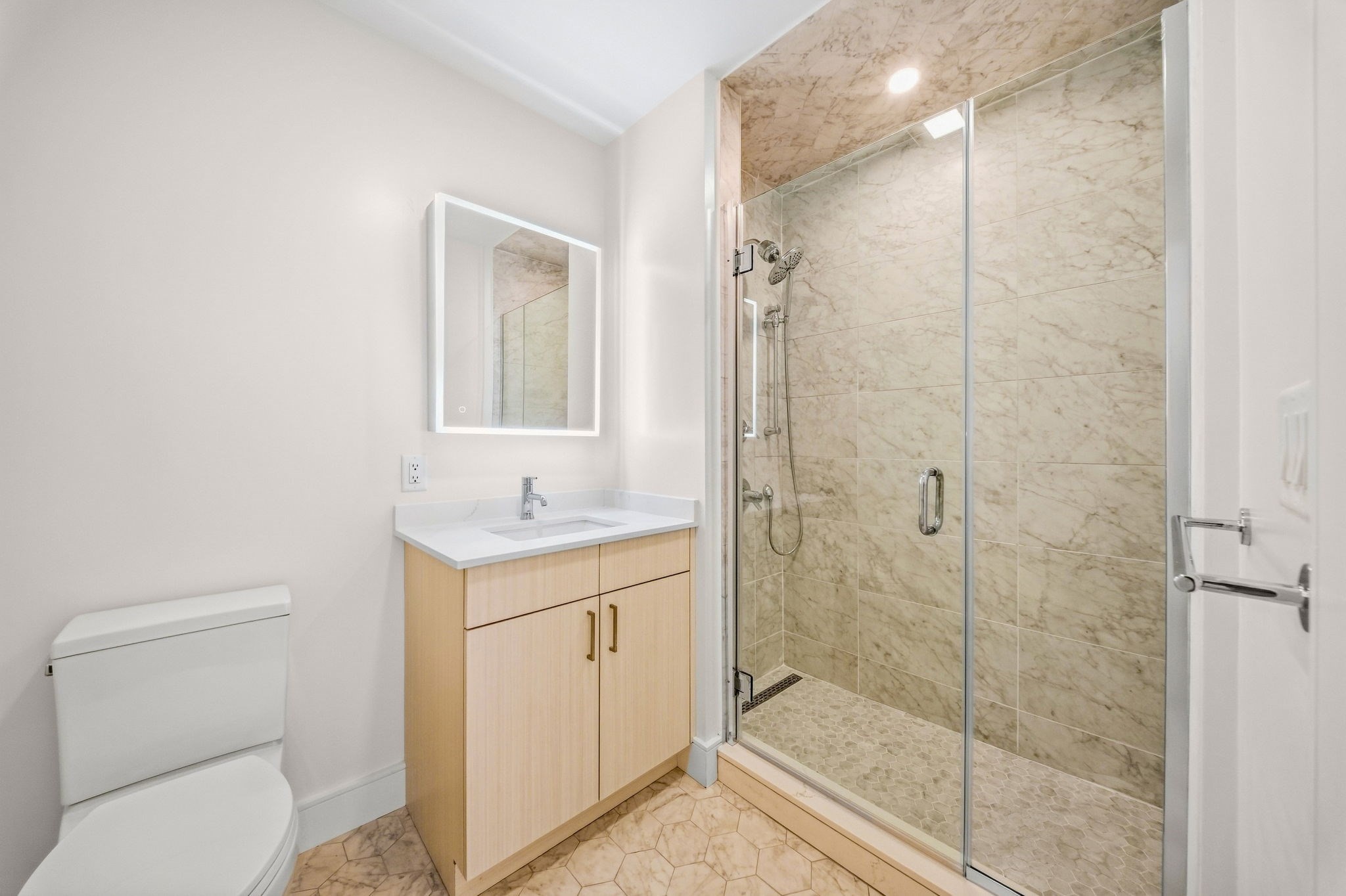 1950 Washington St. # 3f Property Photo 14
