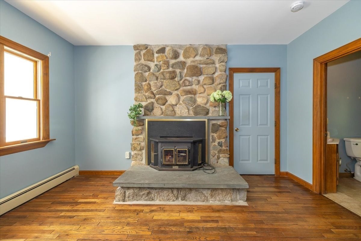 103 Westford St Property Photo 8
