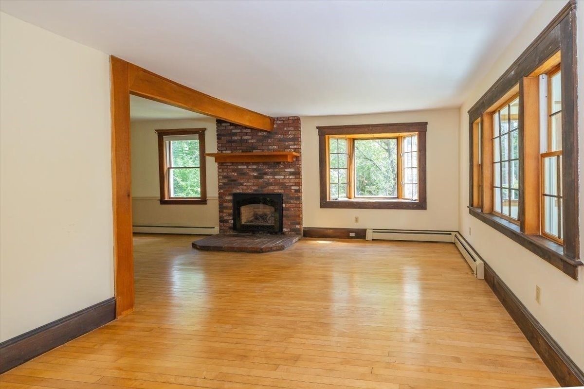 103 Westford St Property Photo 18