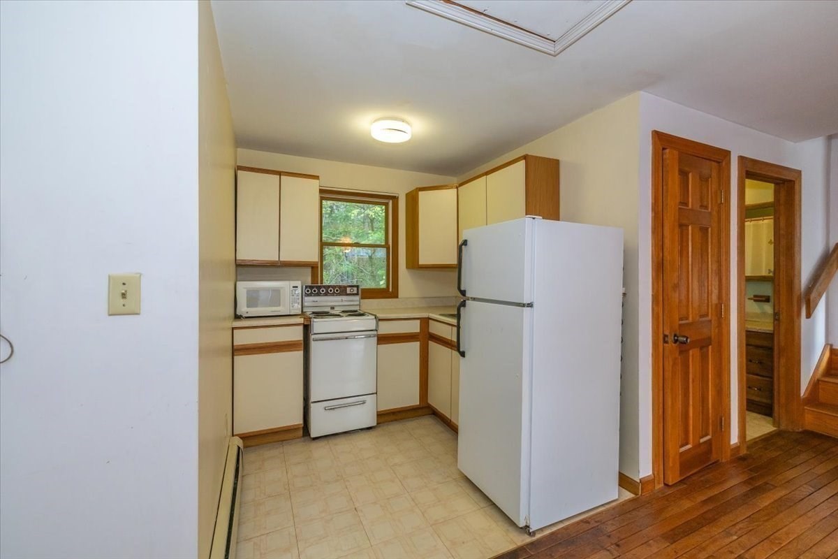 103 Westford St Property Photo 35
