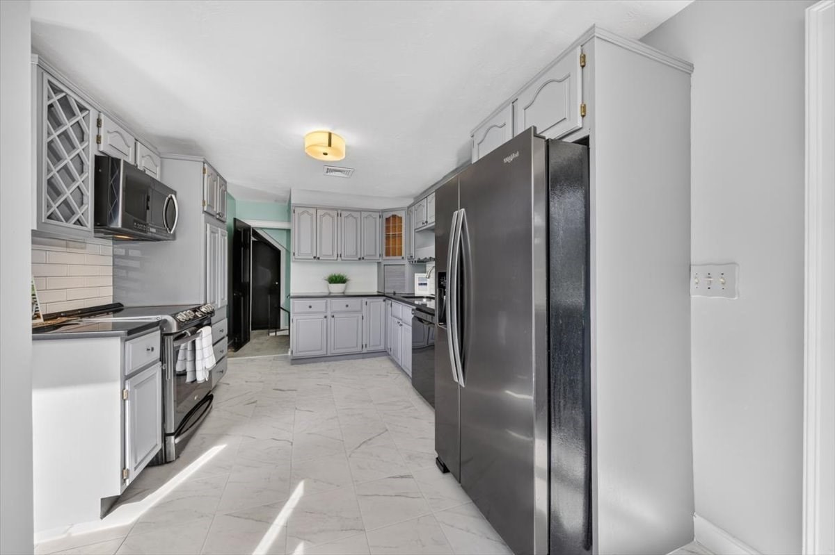 13 Daley Road Property Photo 6