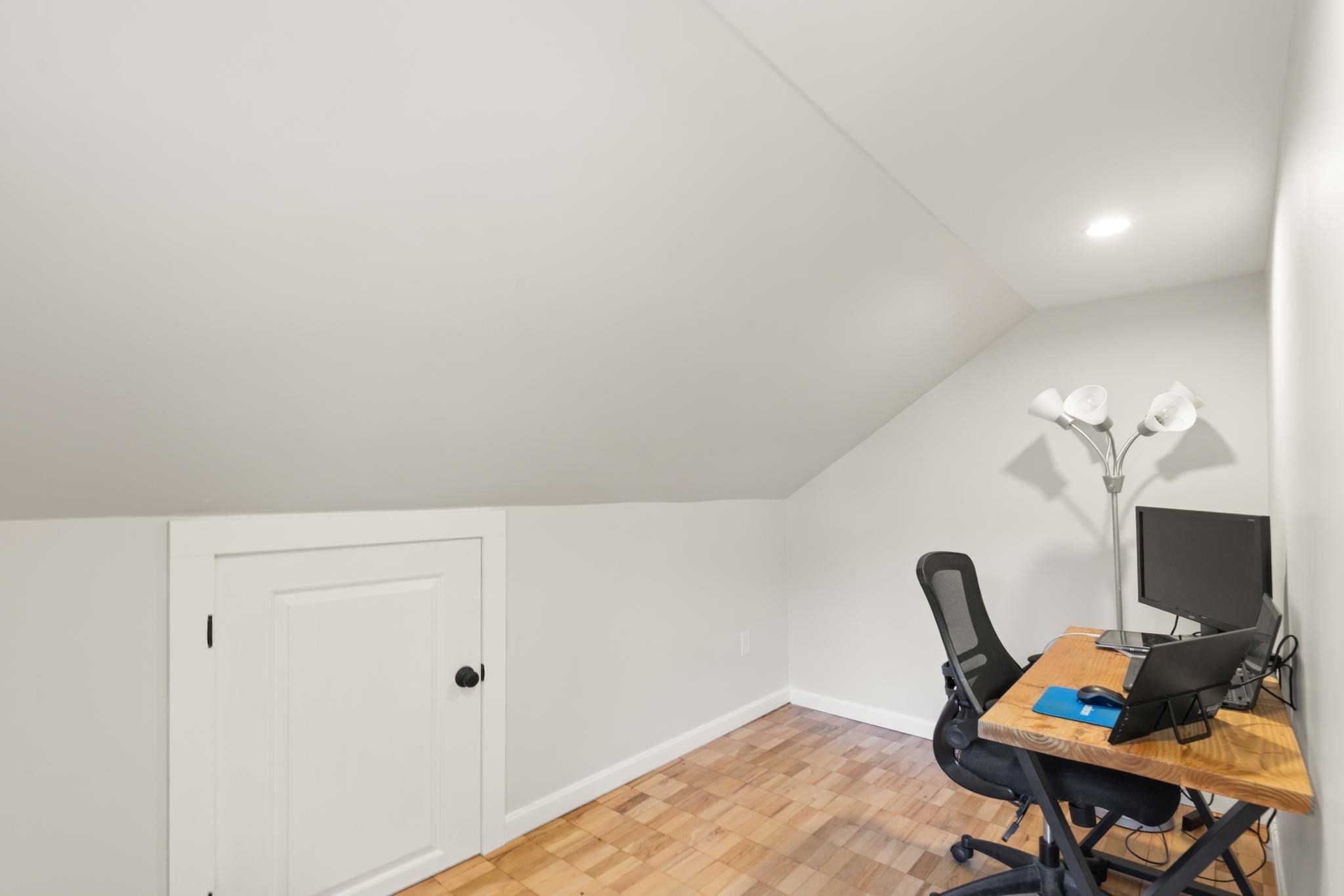 17 Cogswell Ave Property Photo 24