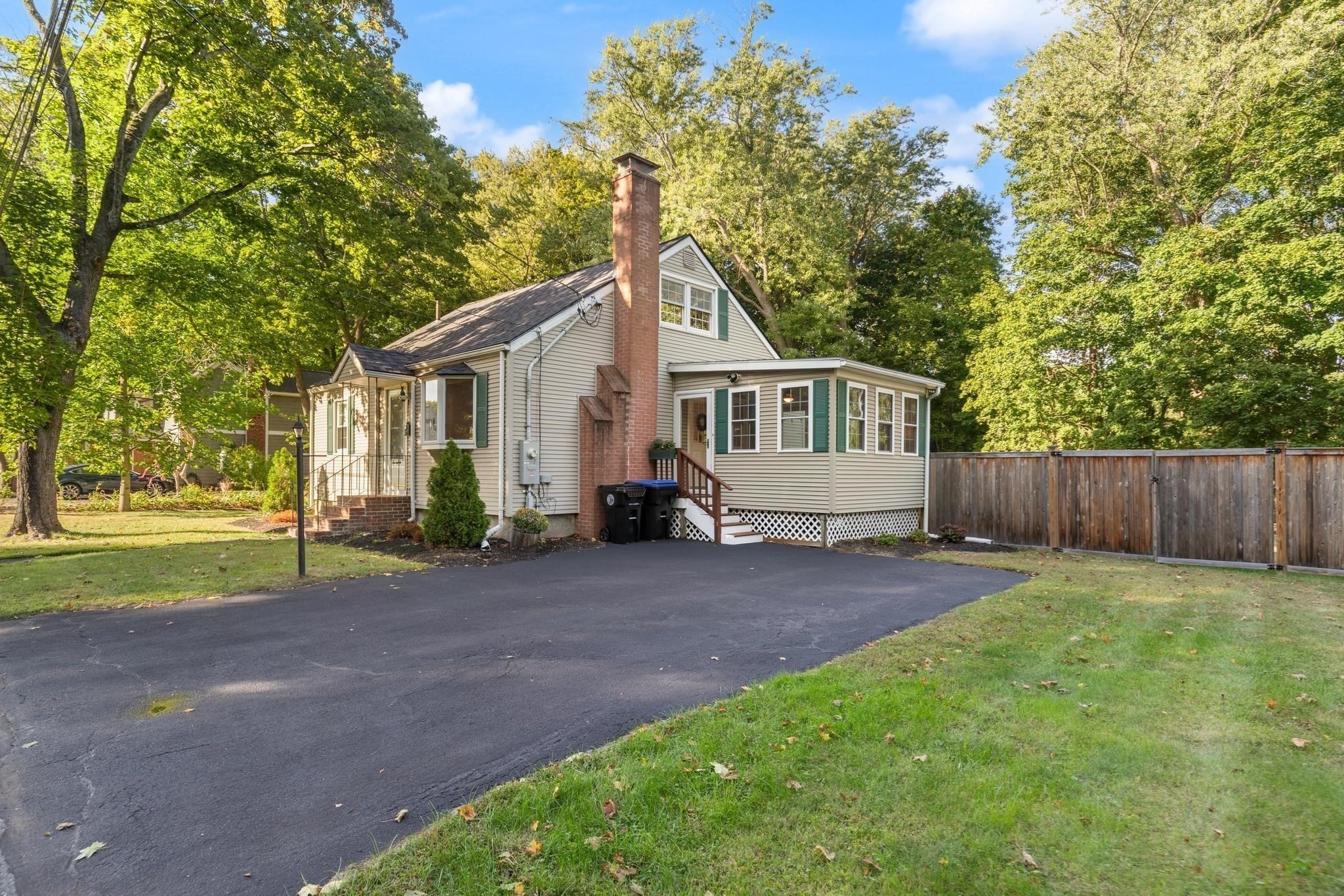 17 Cogswell Ave Property Photo 29