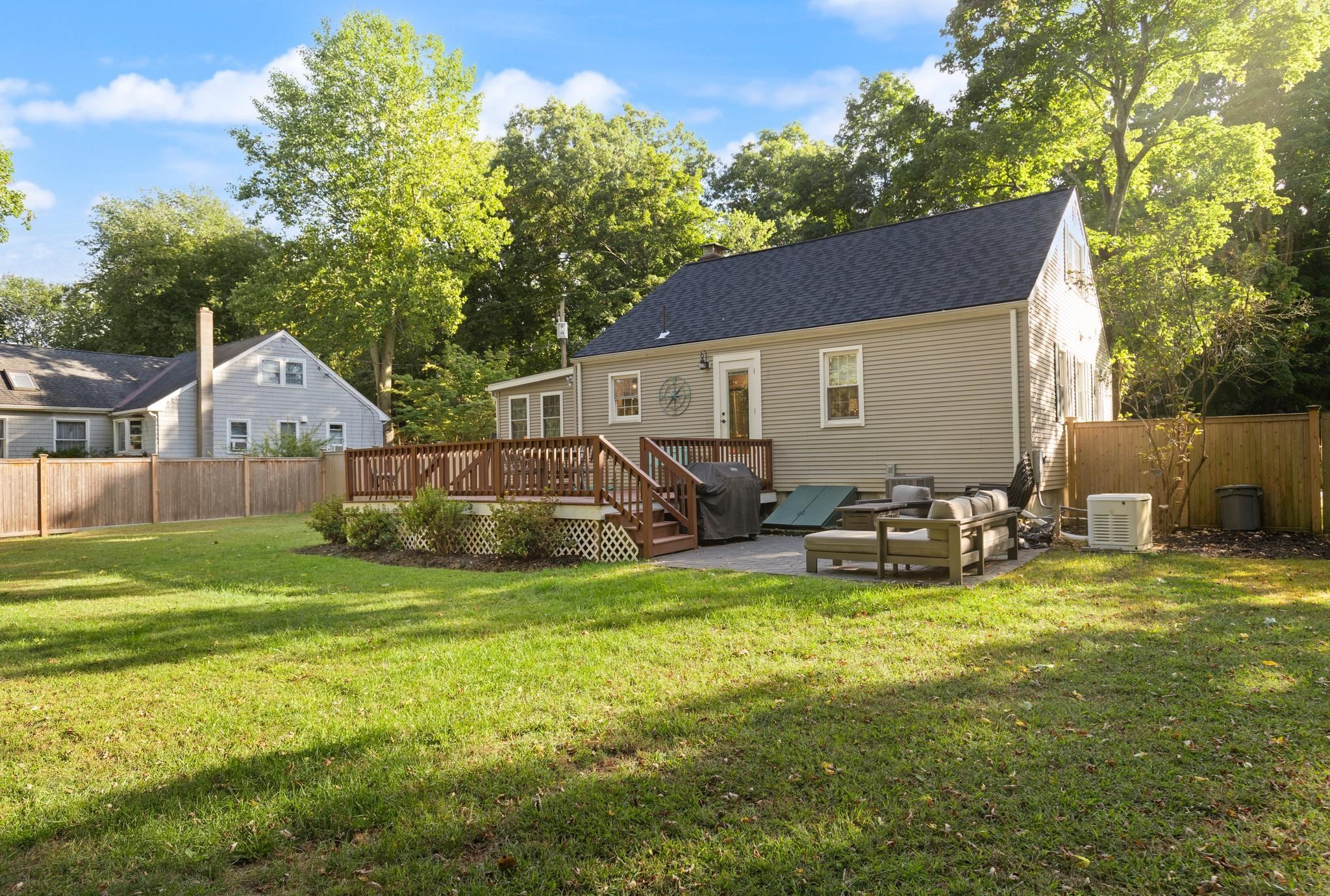 17 Cogswell Ave Property Photo 31