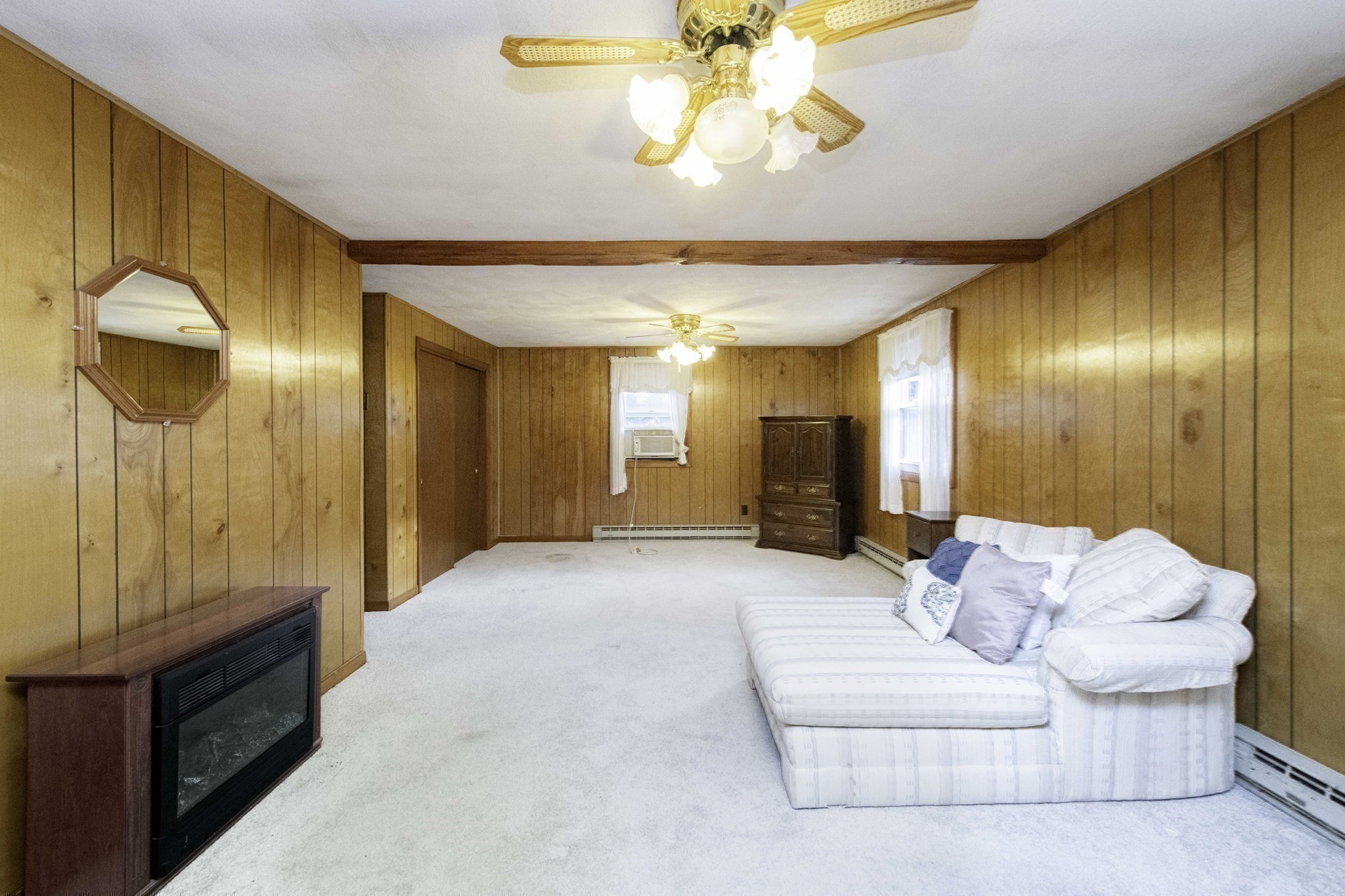 283 Harriet Property Photo 19