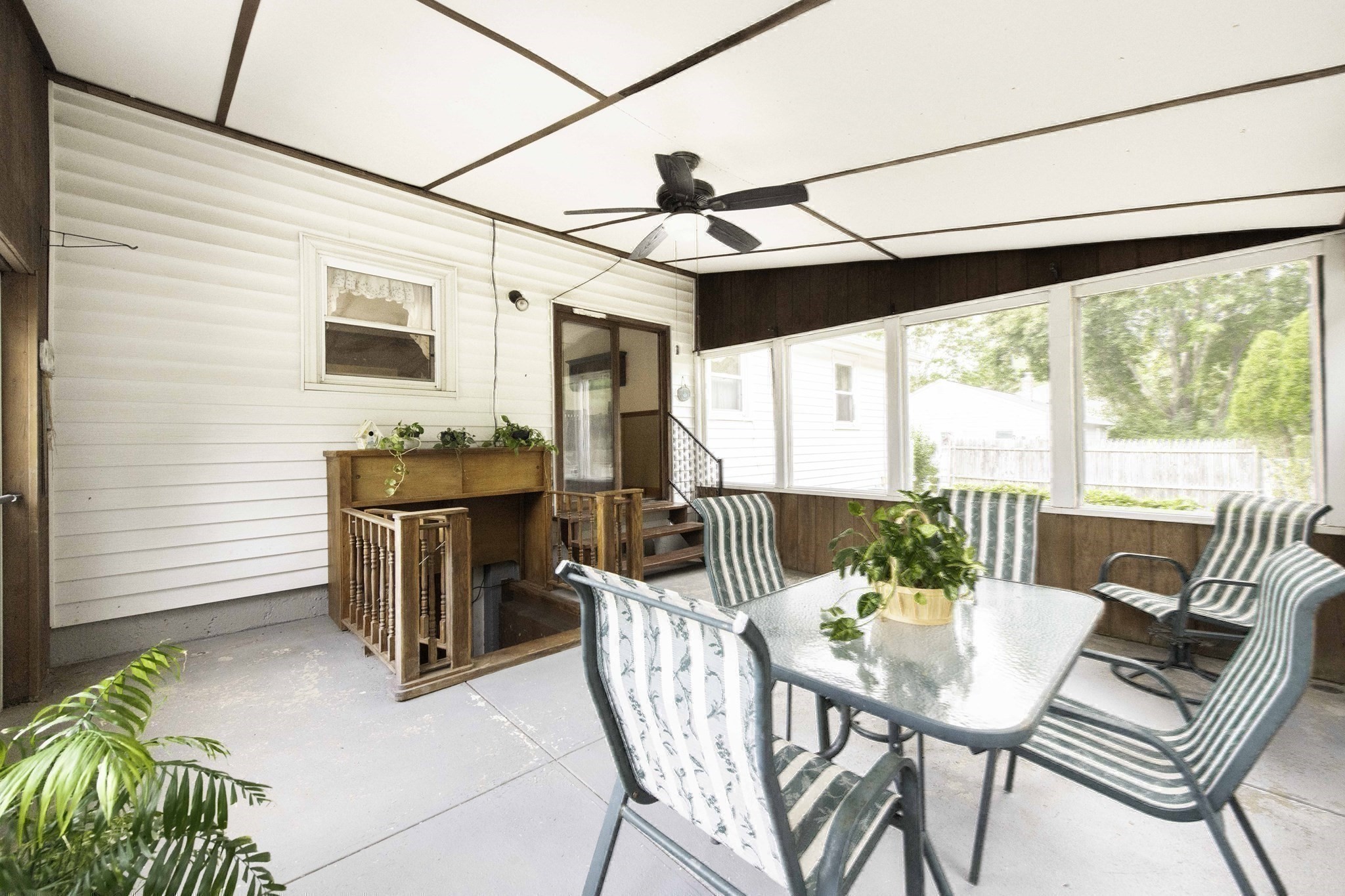 283 Harriet Property Photo 29