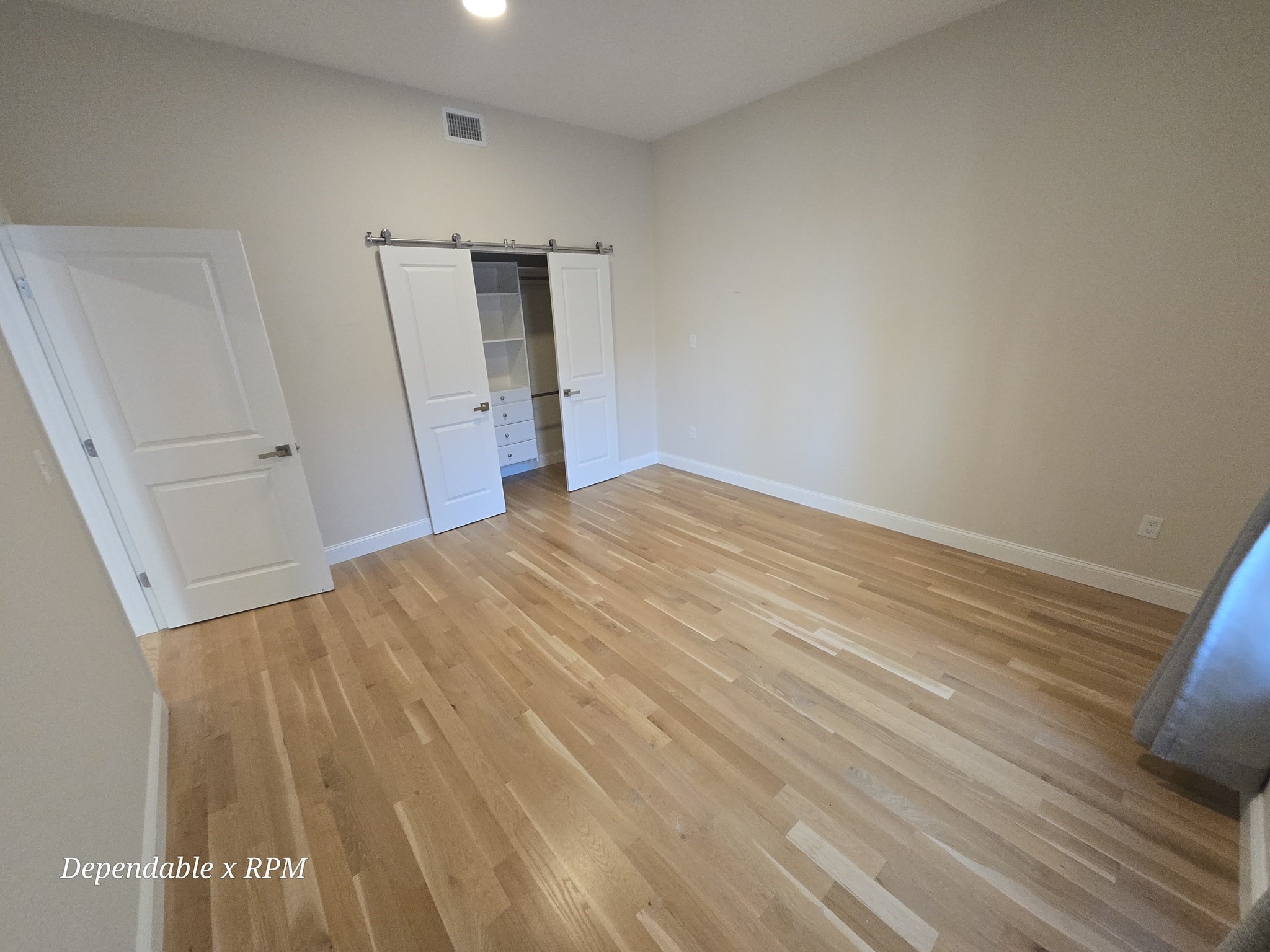 16 Taber St # 203 Property Photo 9