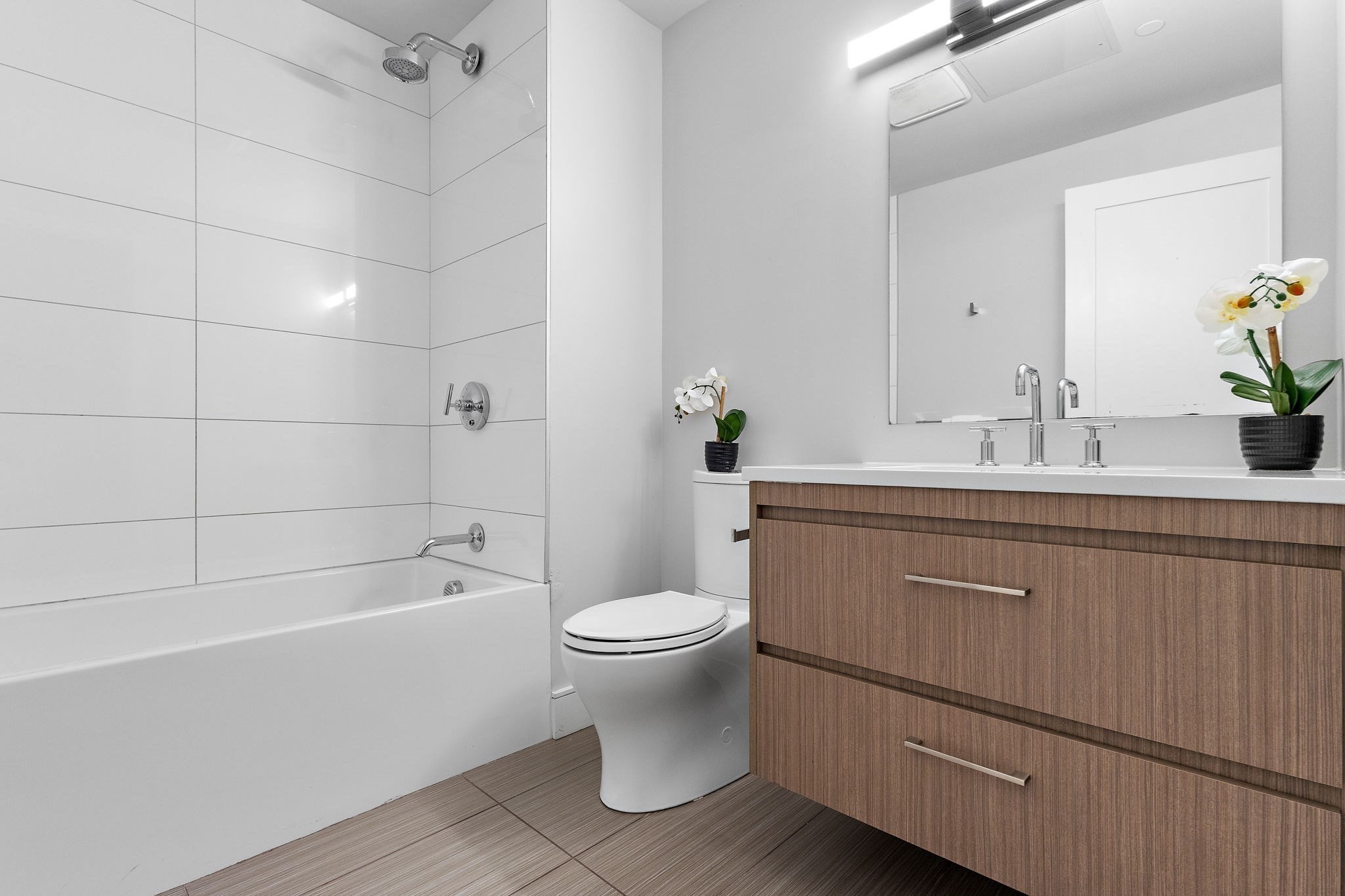 50 Symphony Rd # 201 Property Photo 18