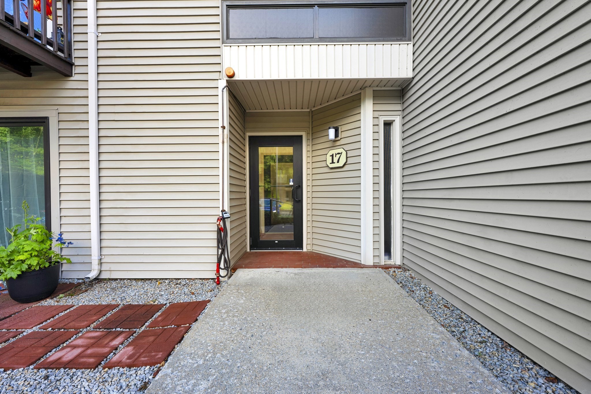 17 Thayer Pond Drive # 7 Property Photo 2