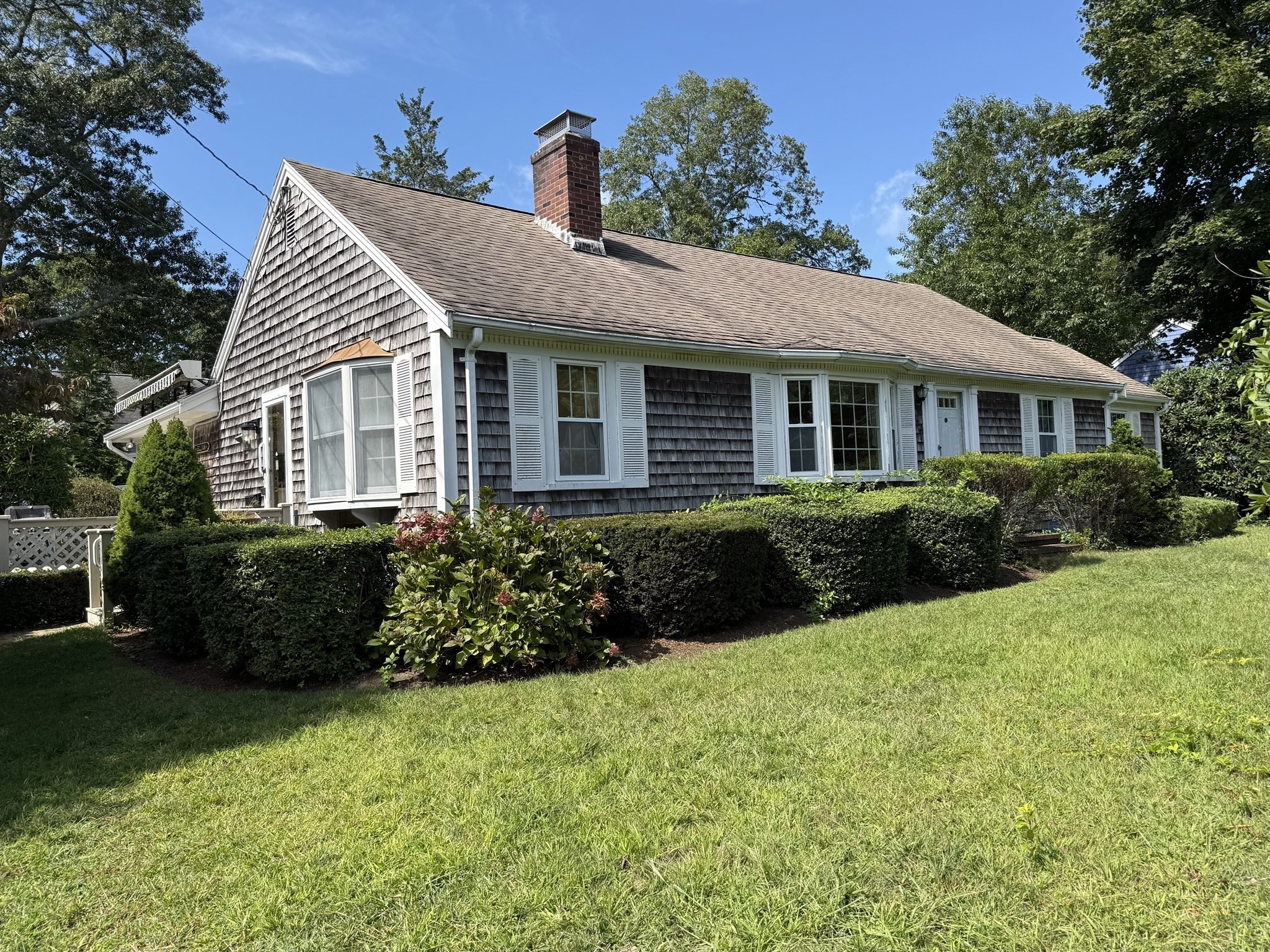 87 Hinckley Circle Property Photo 1