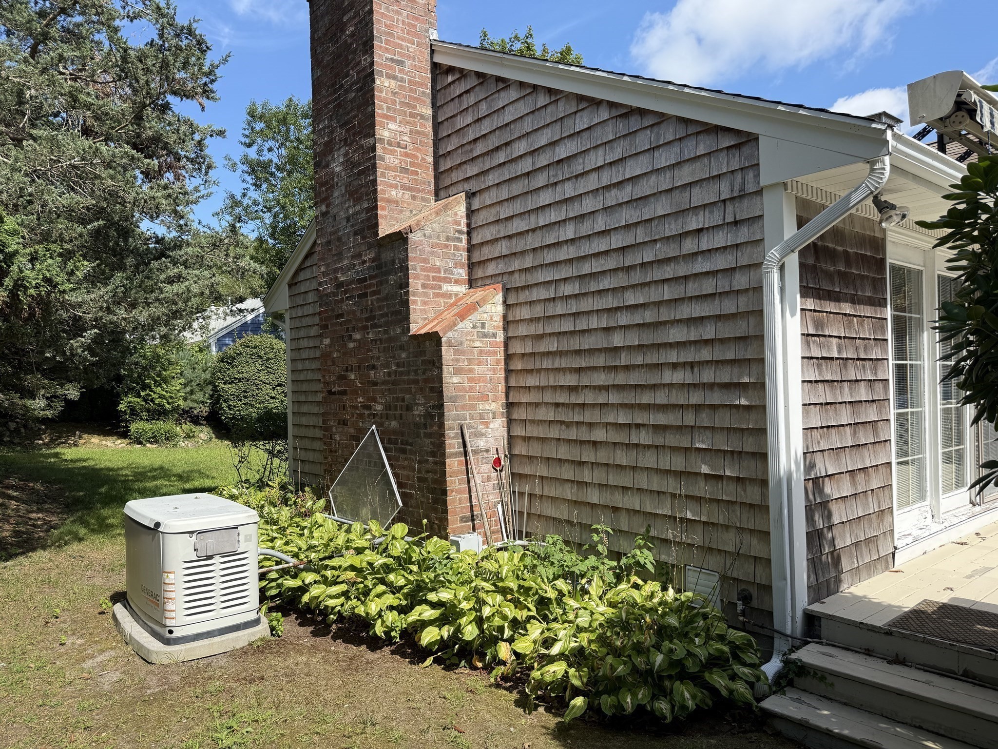 87 Hinckley Circle Property Photo 7