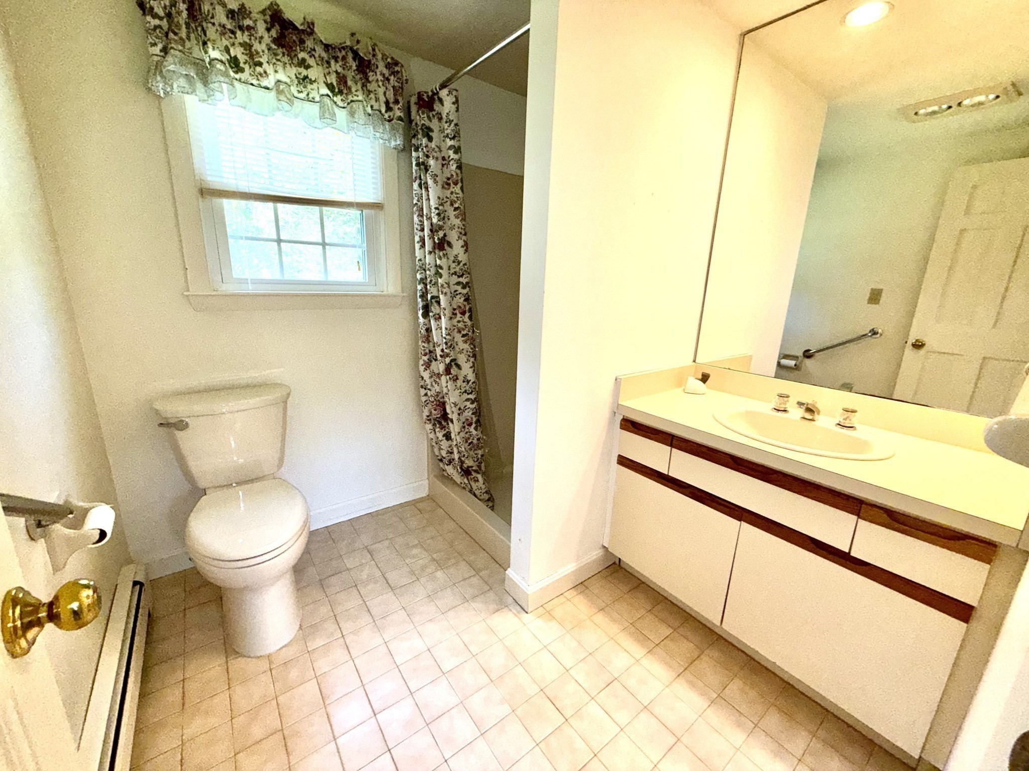 87 Hinckley Circle Property Photo 24