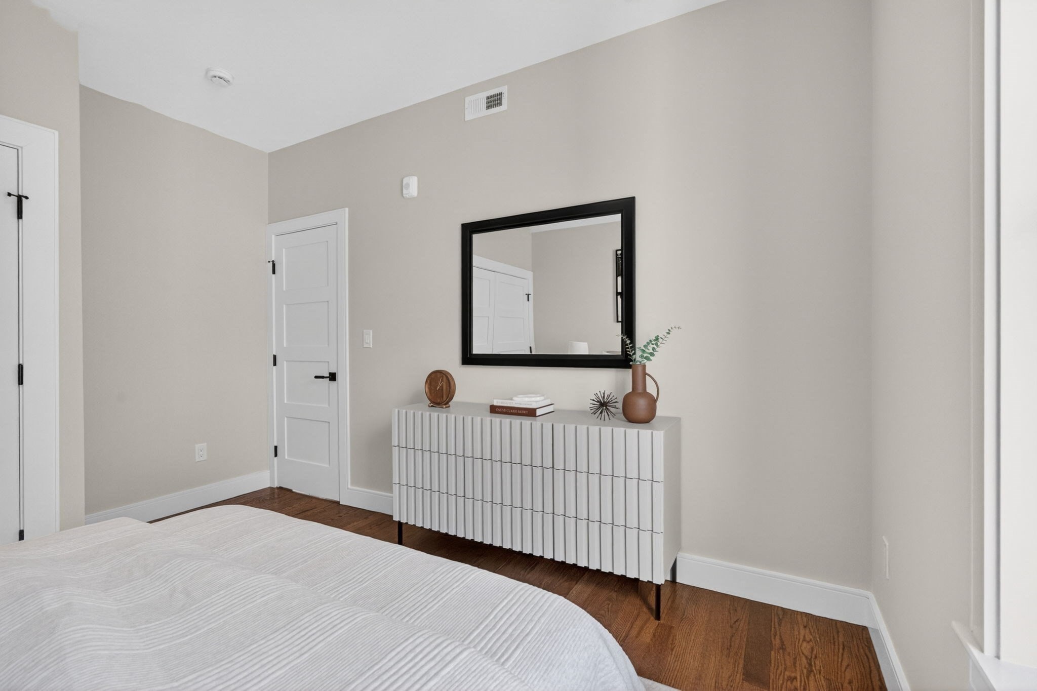 557 Somerville Ave # 2 Property Photo 30