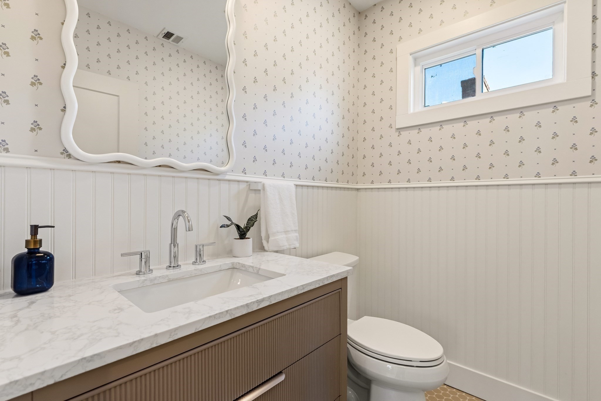 24 Olney # 24 Property Photo 11