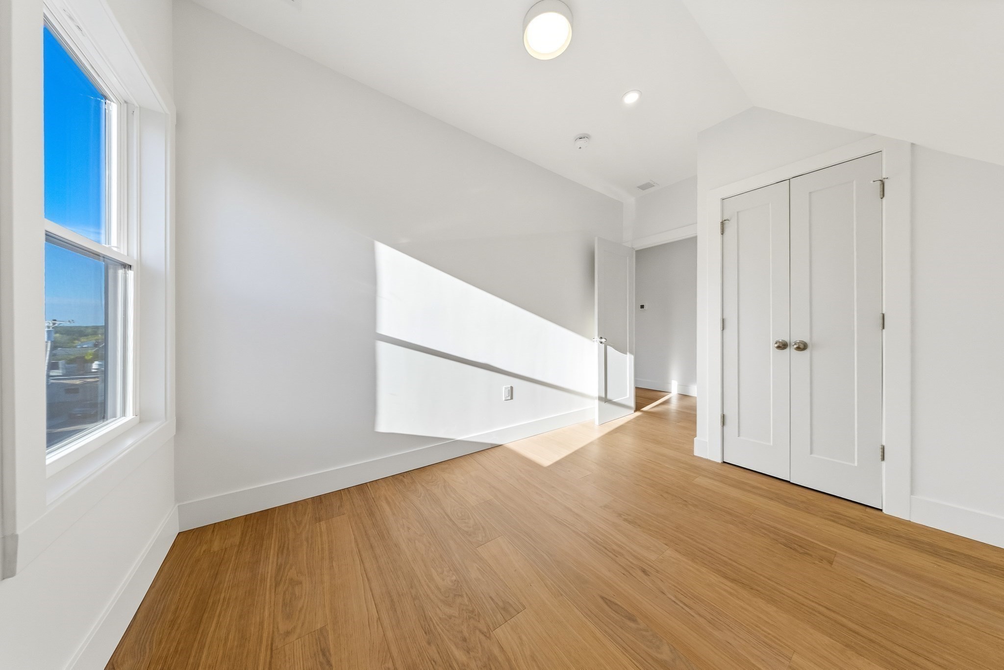 24 Olney # 24 Property Photo 22