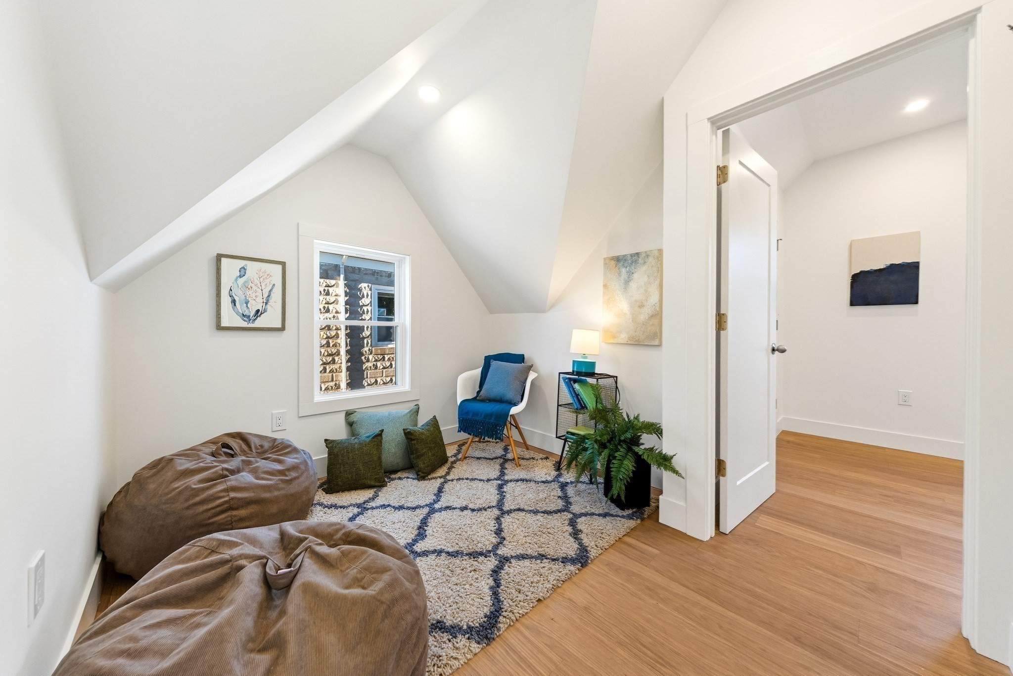 24 Olney # 24 Property Photo 23