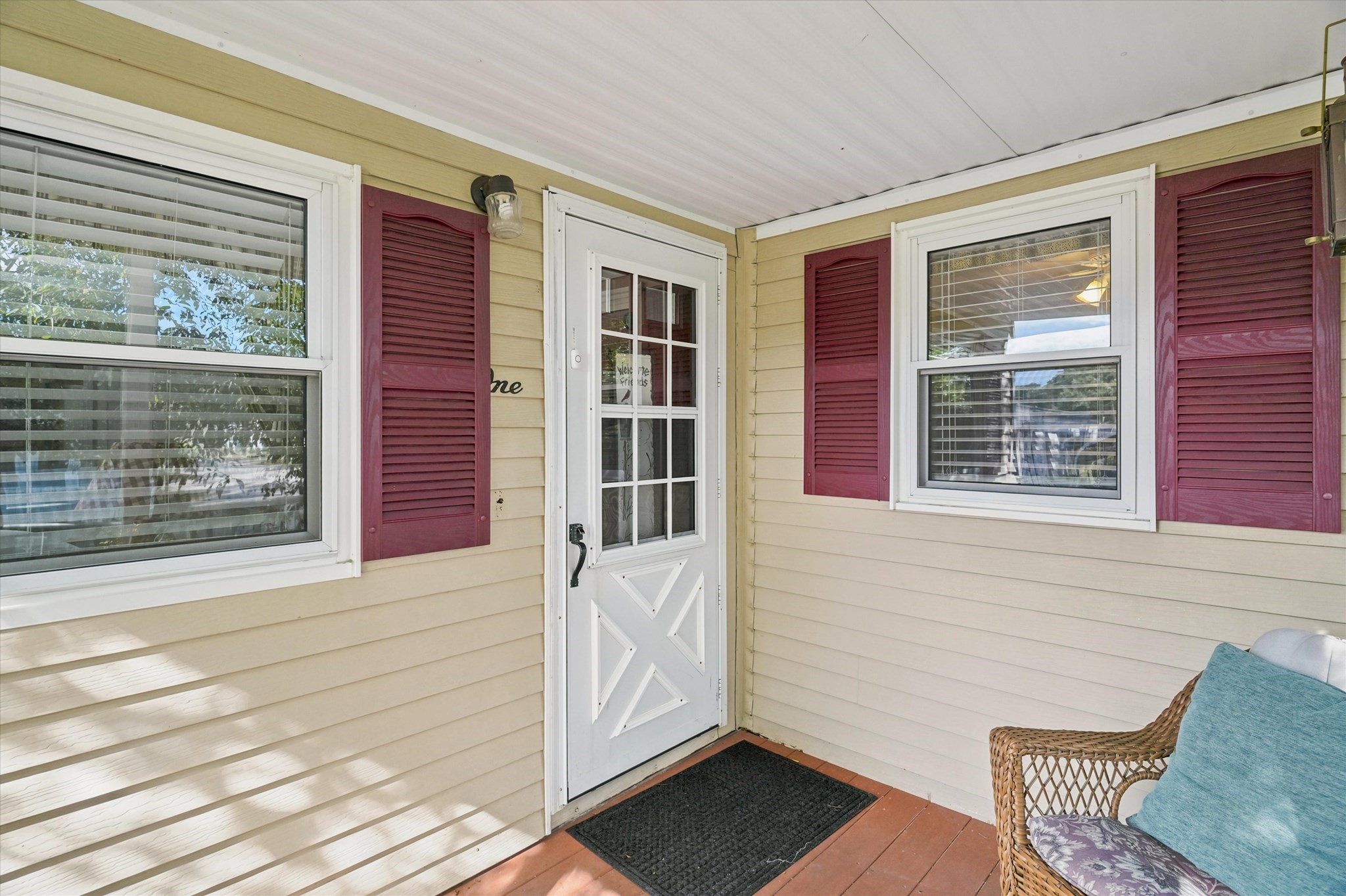 1 Lisa Circle Property Photo 5